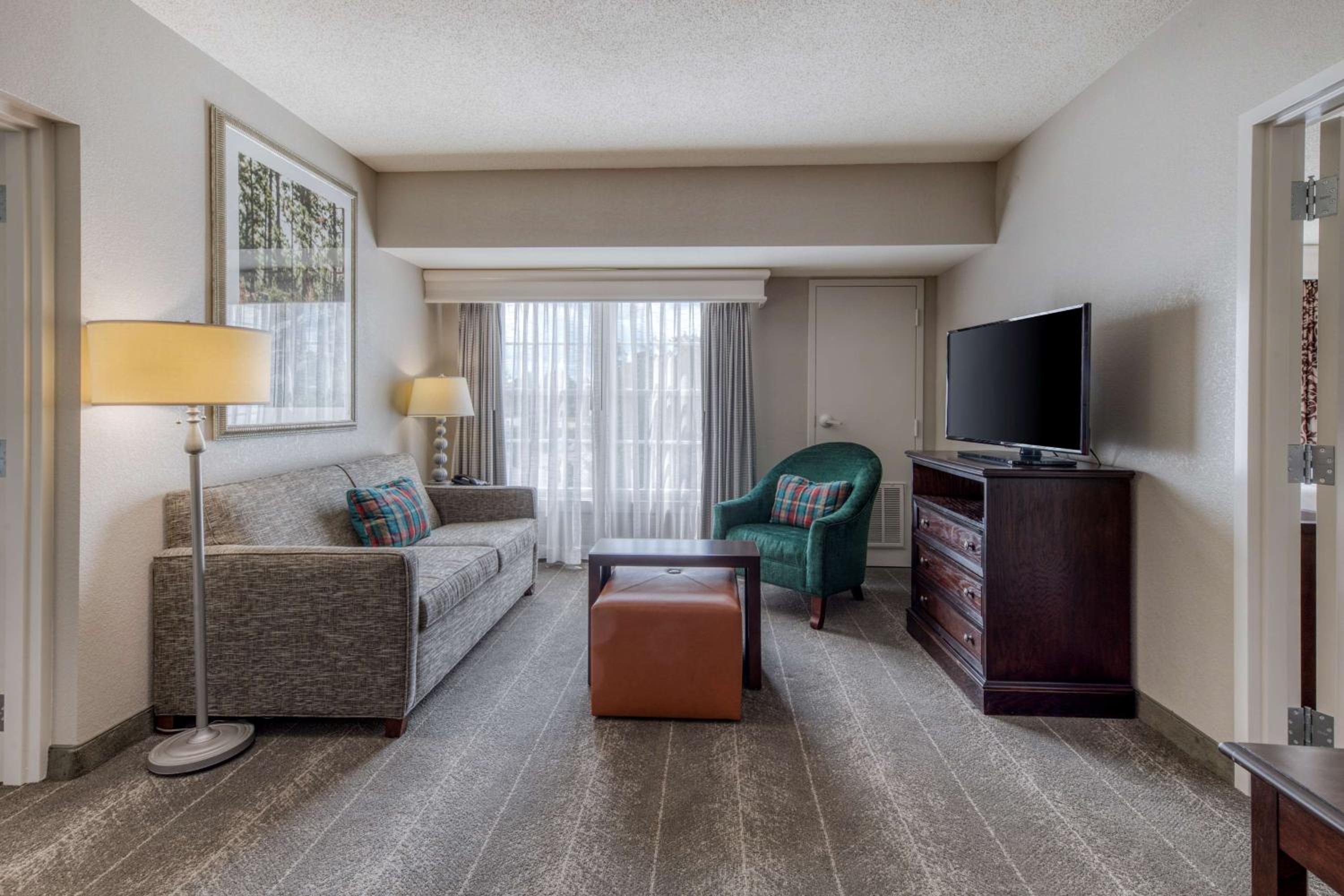 Two-Bedroom Queen Suite - Non-Smoking - Photo 1