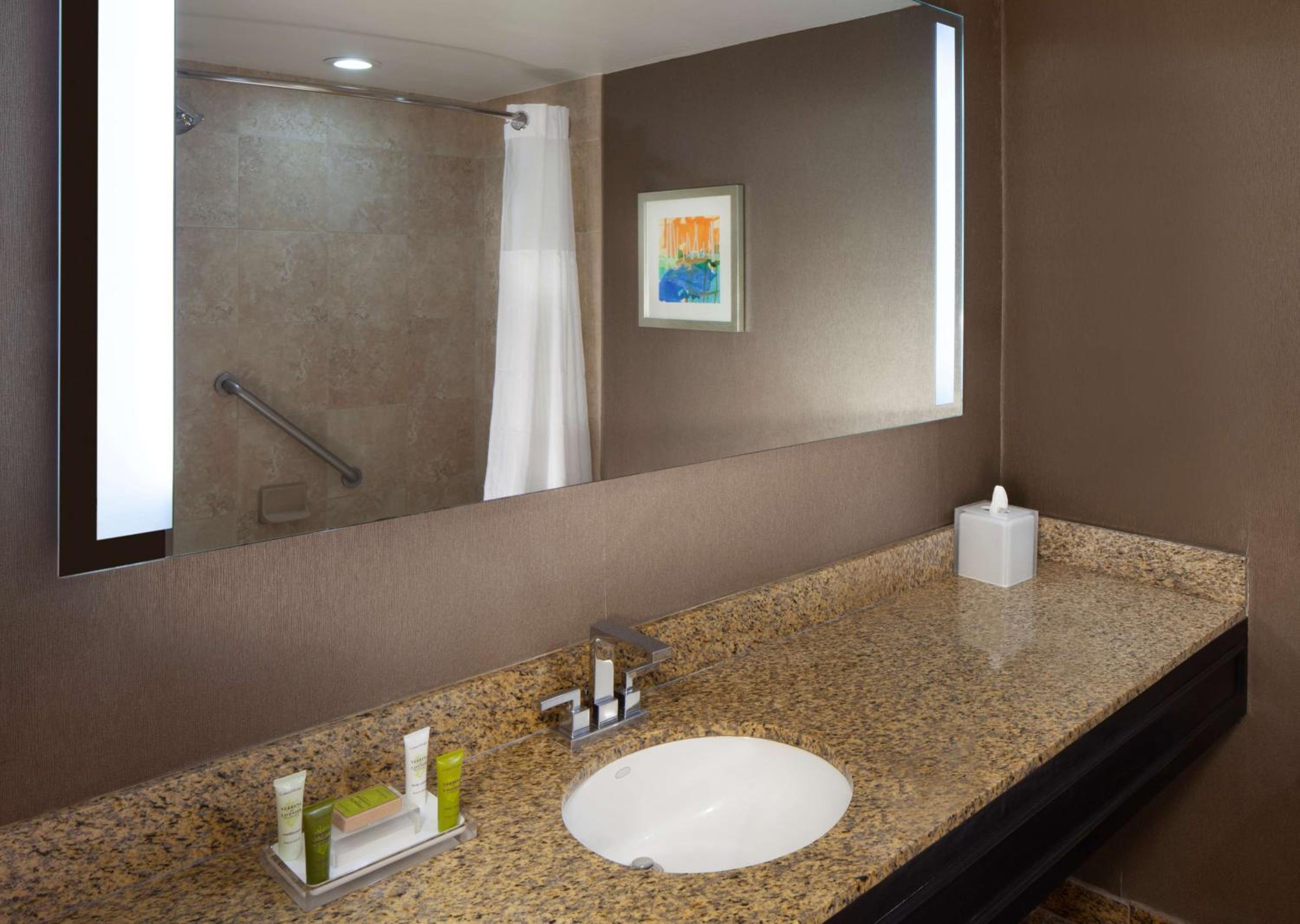 Deluxe Room with Two Double Beds - High Floor - Photo 7