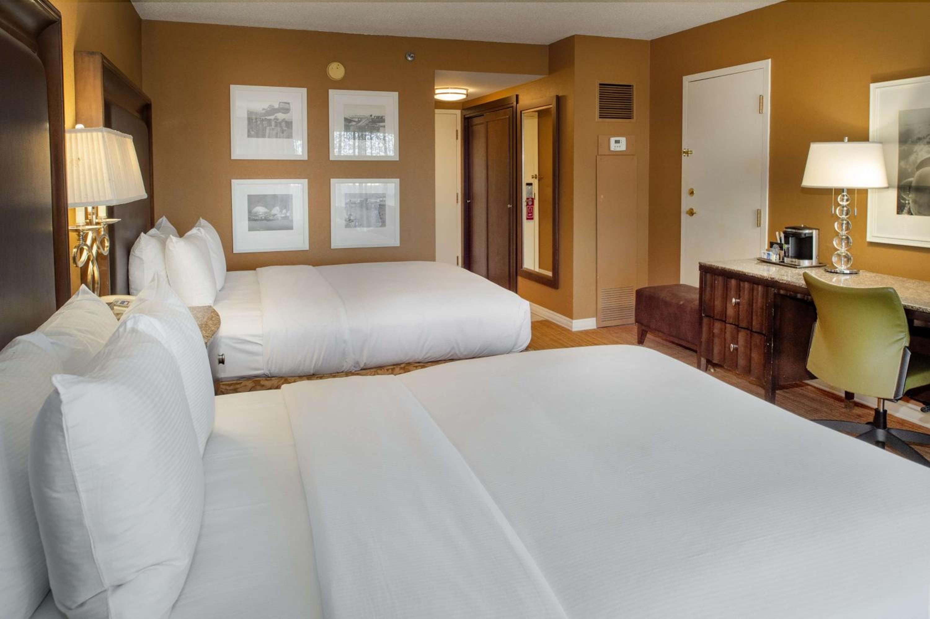 Queen Room with Two Queen Beds and Bath Tub - Mobility Accessible - Photo 1
