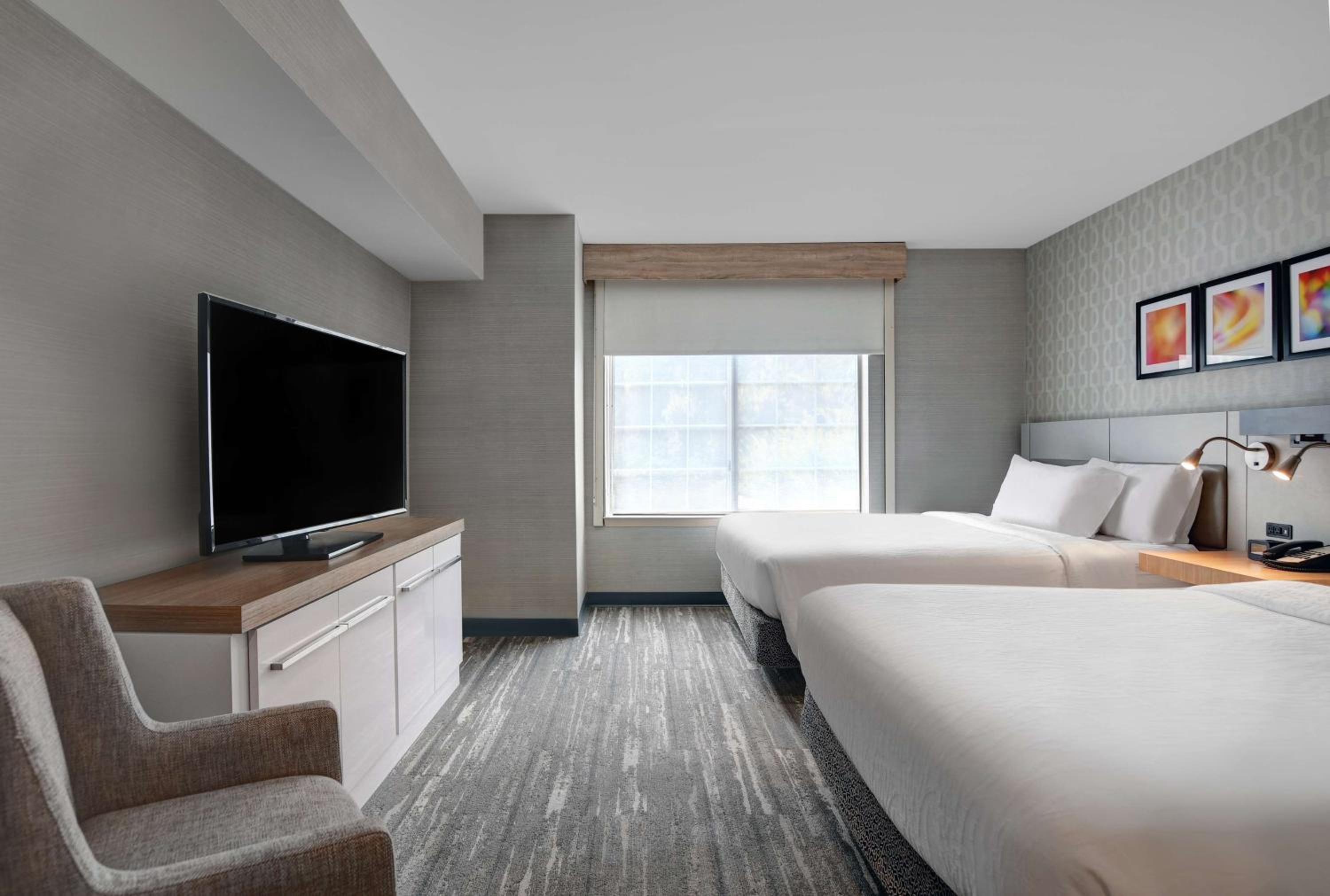 One-Bedroom Queen Suite with Two Queen Beds - Photo 1