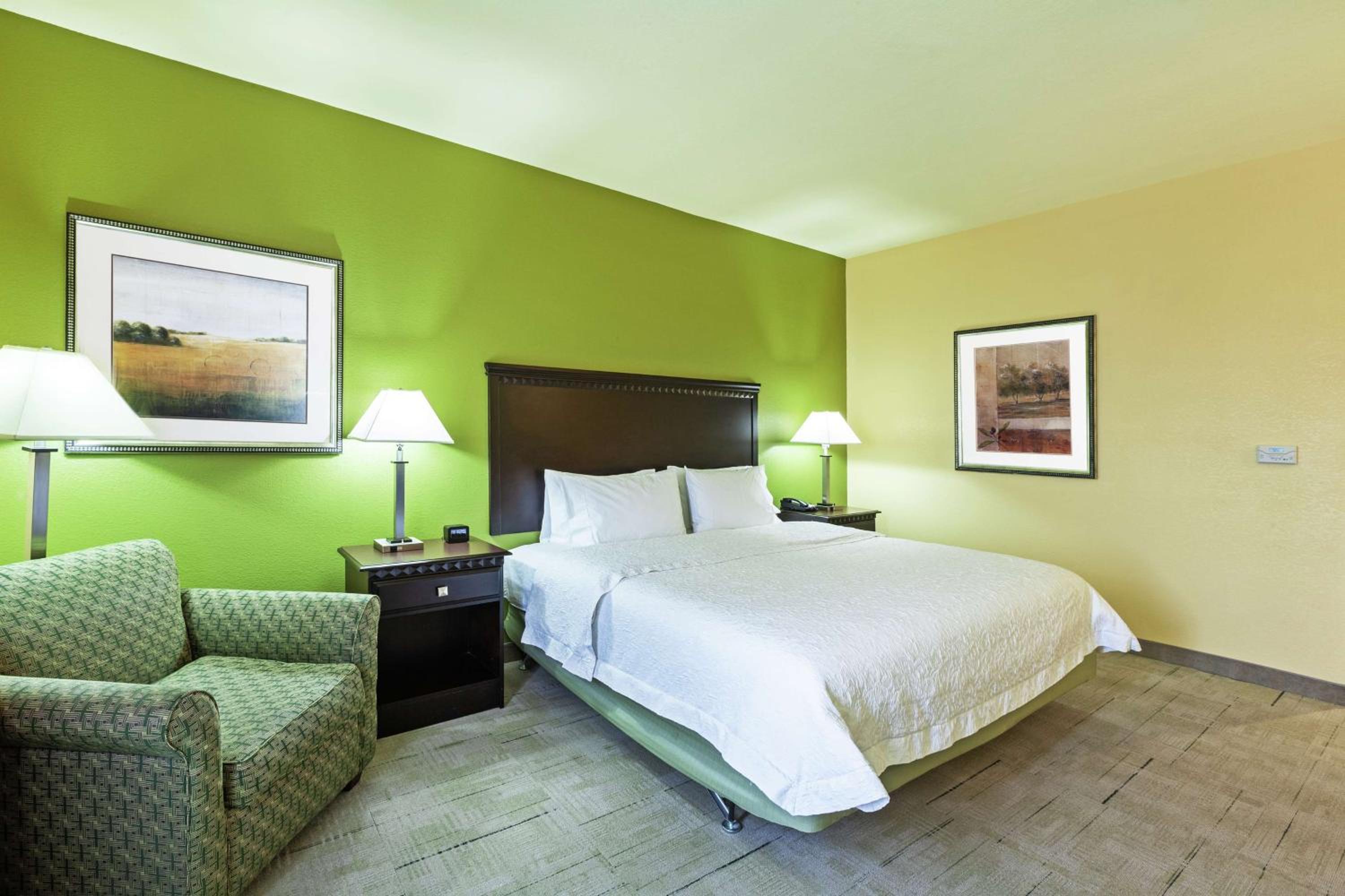 King Room - Mobility Access/Non-Smoking - Photo 2