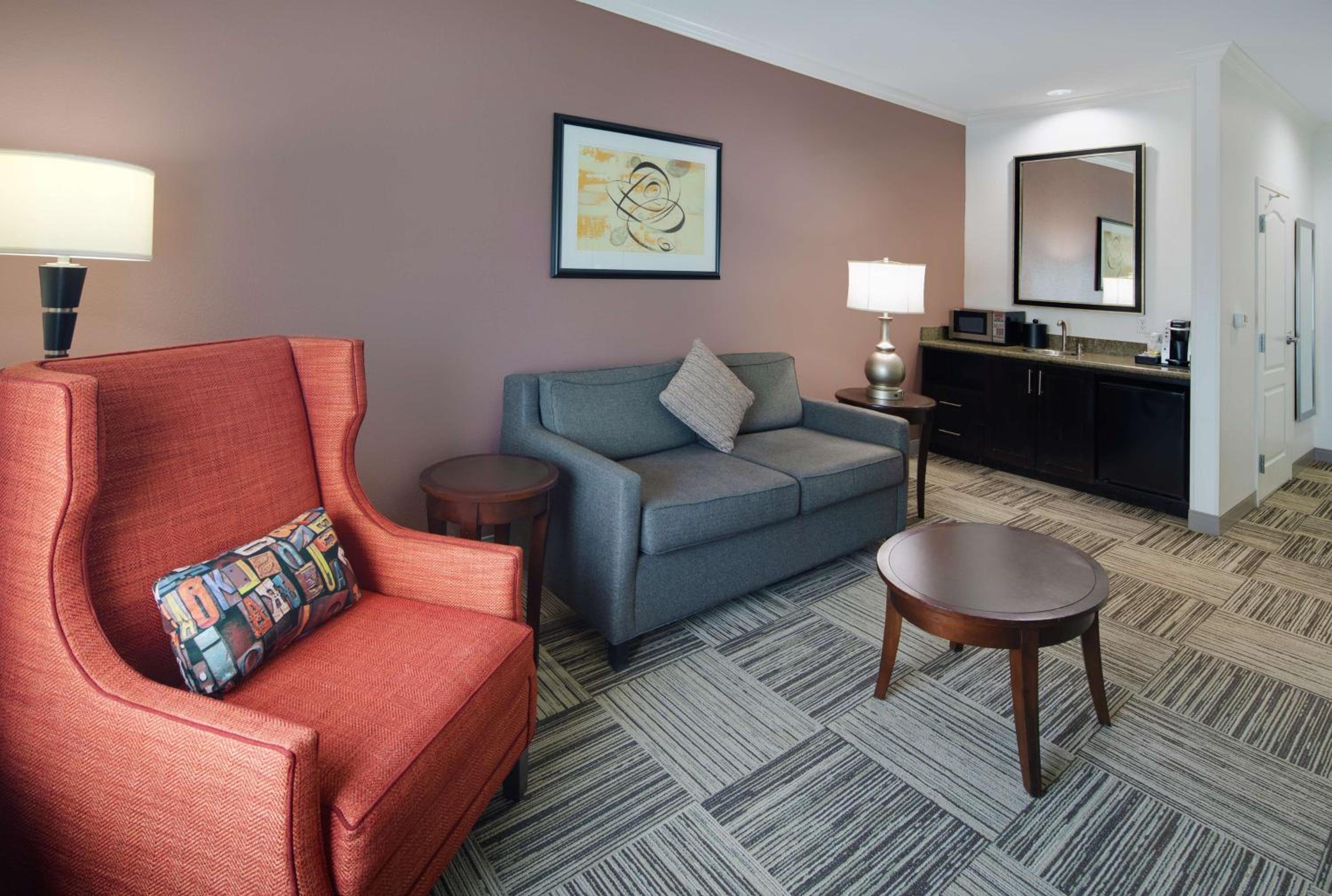 King Suite - Photo 3