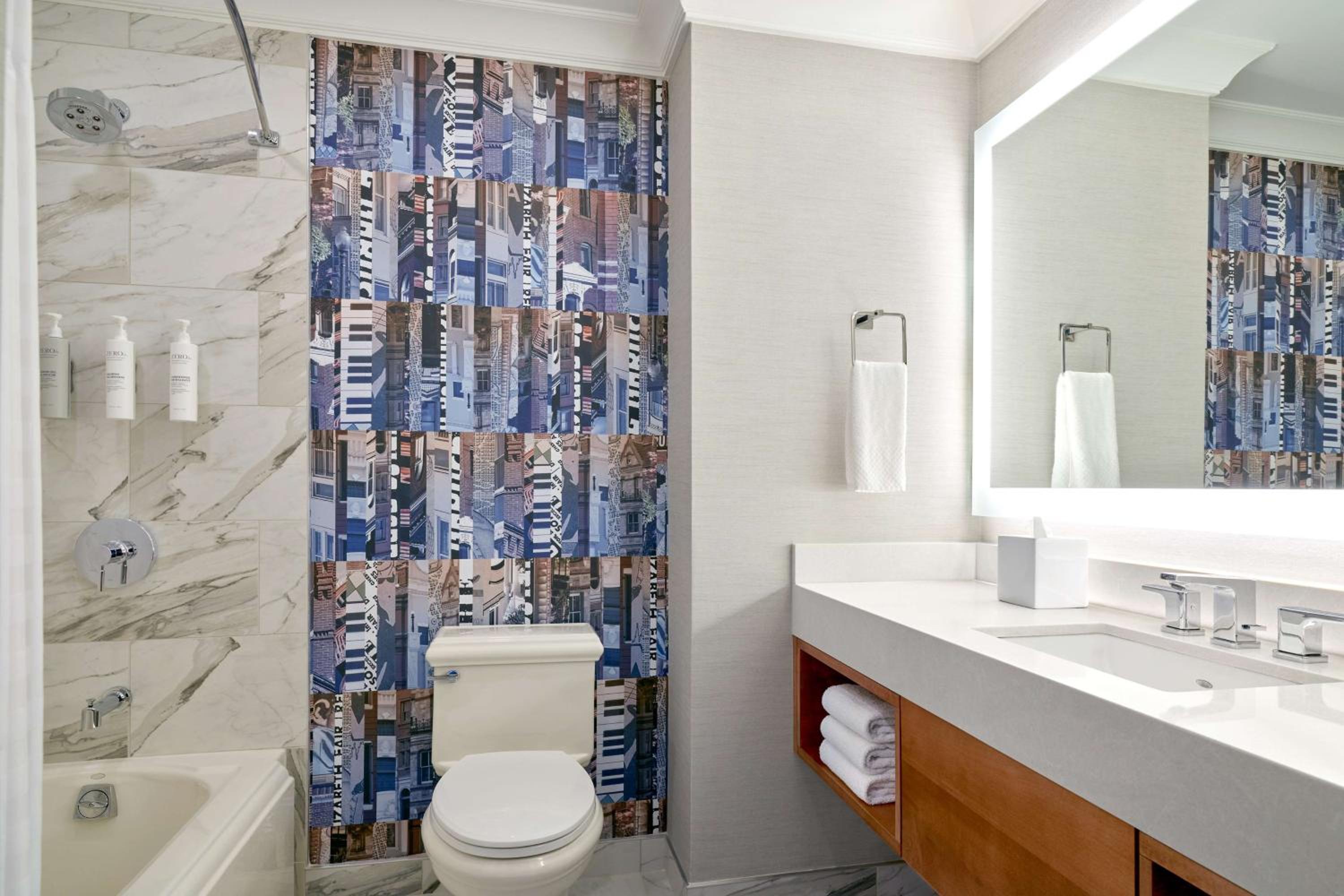 Two-Bedroom Presidential Suite with City View - Non-Smoking photo 2