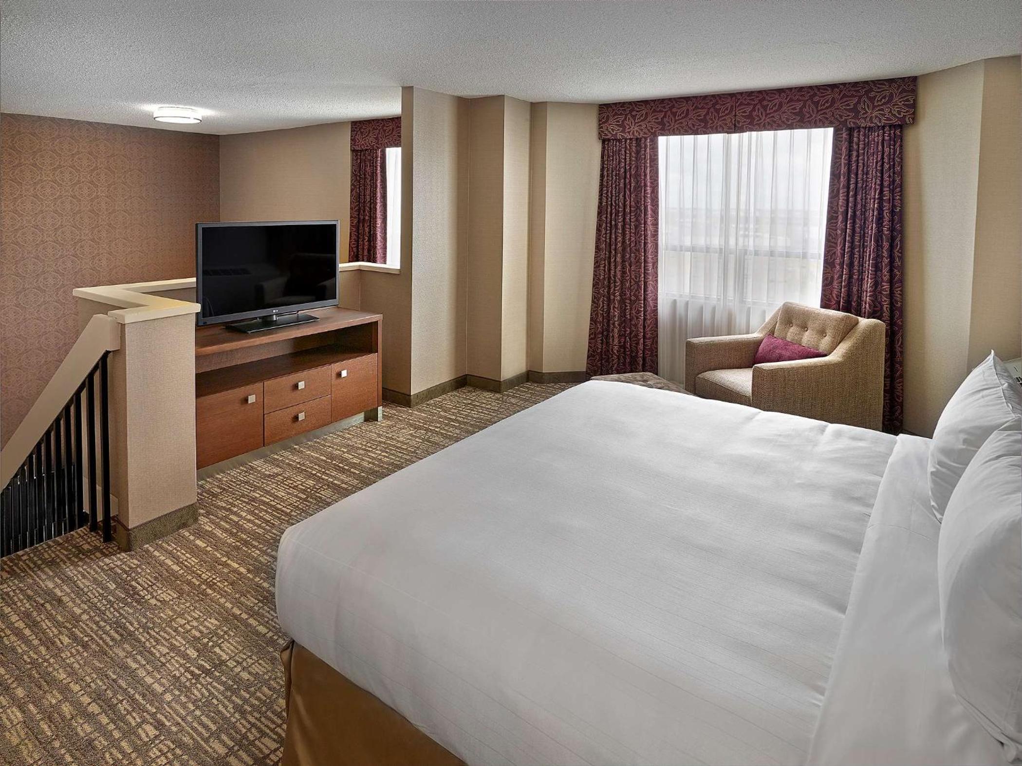 King Room - Split Level