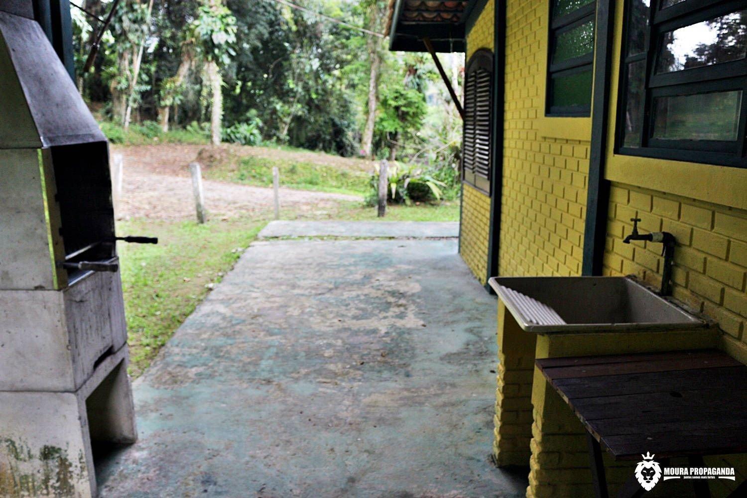 Three-Bedroom Chalet - Photo 6