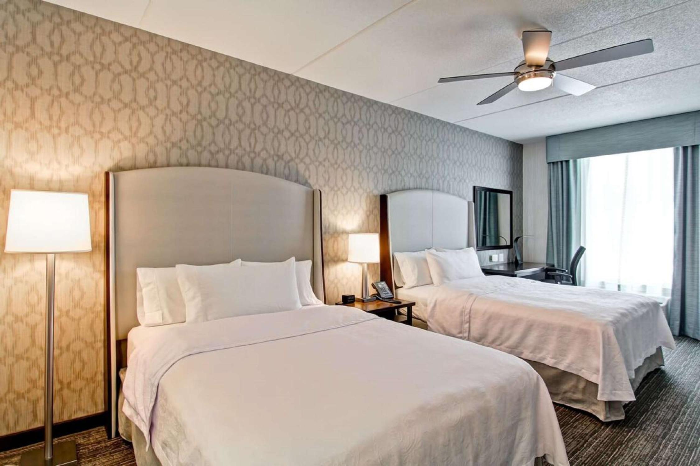 Queen Suite with Two Queen Beds - Hearing Access/Non-Smoking