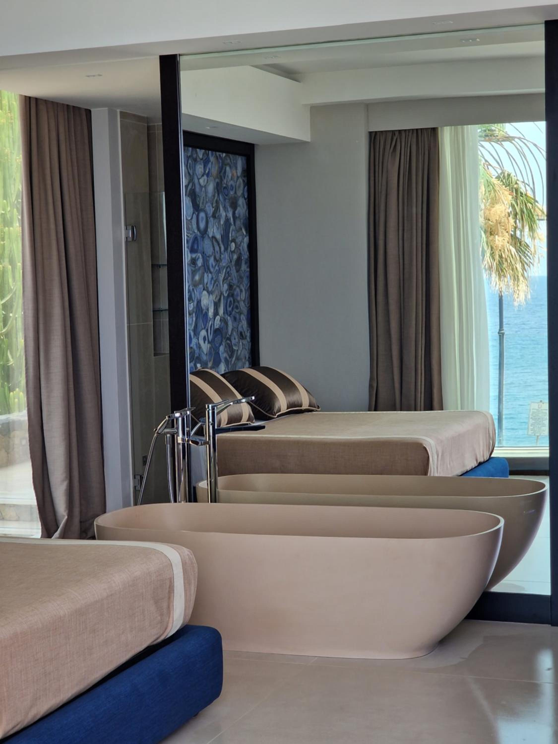Junior Suite Prestige with Sea View photo 2