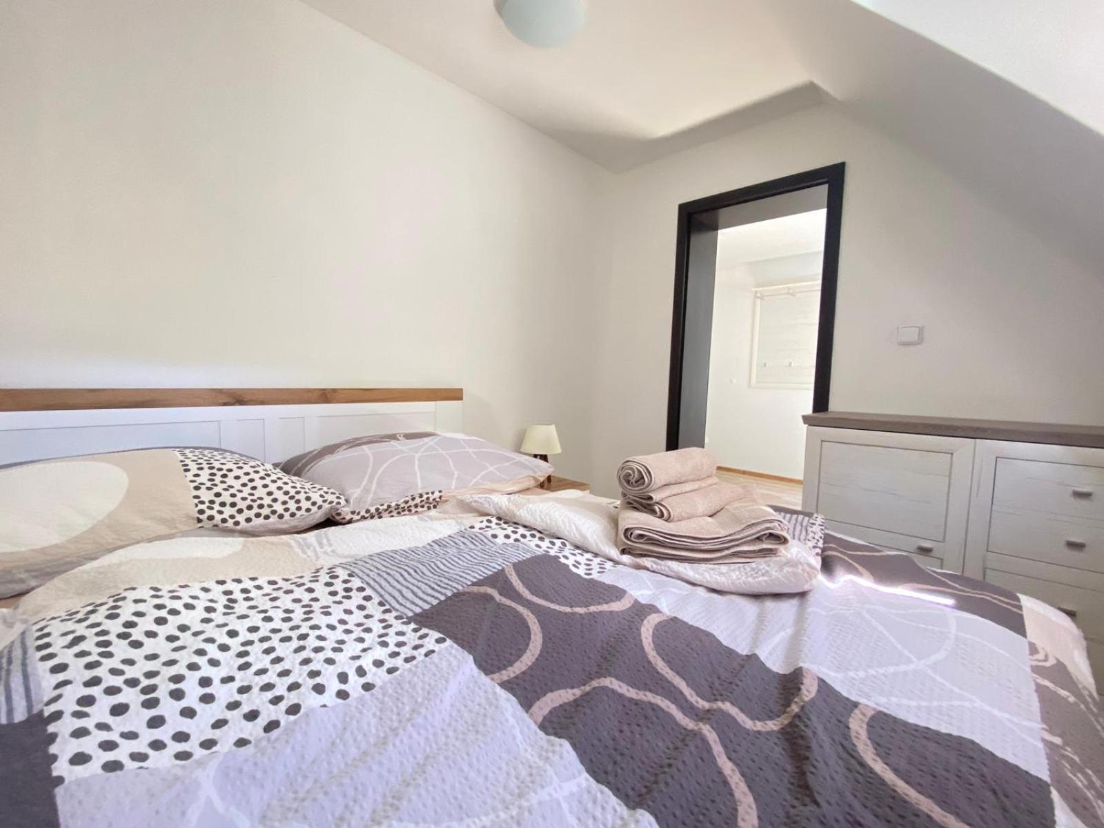 Triple Room with Private Bathroom photo 3