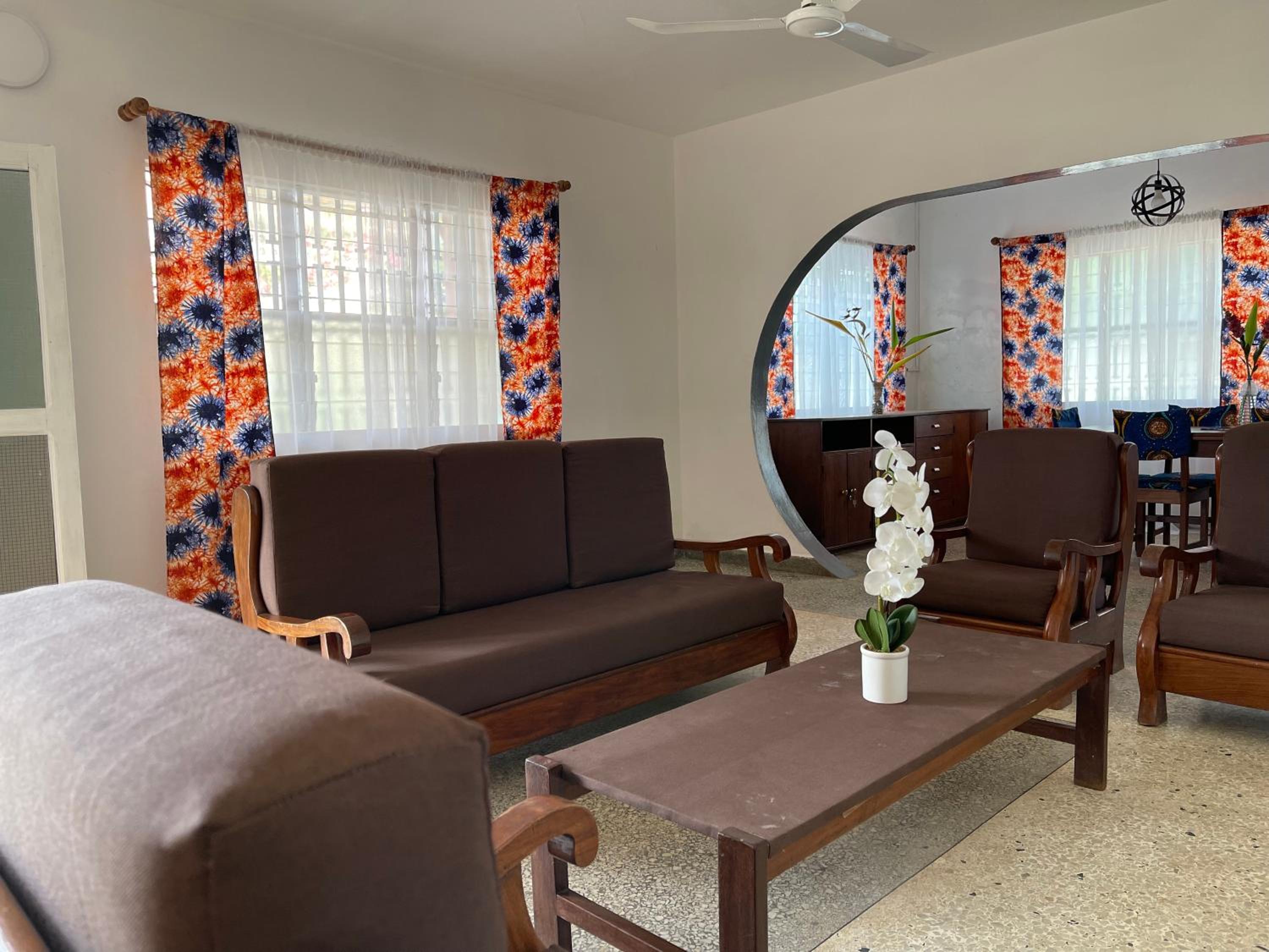 Villa photo 1