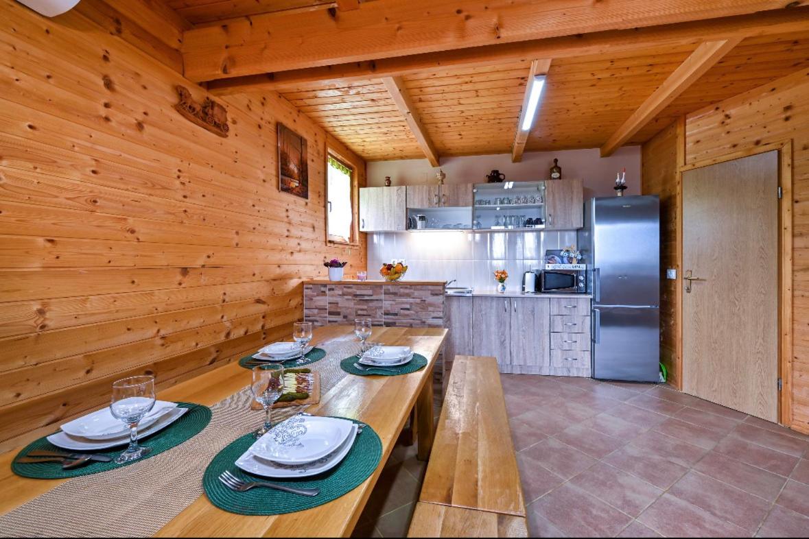 One-Bedroom House photo 3