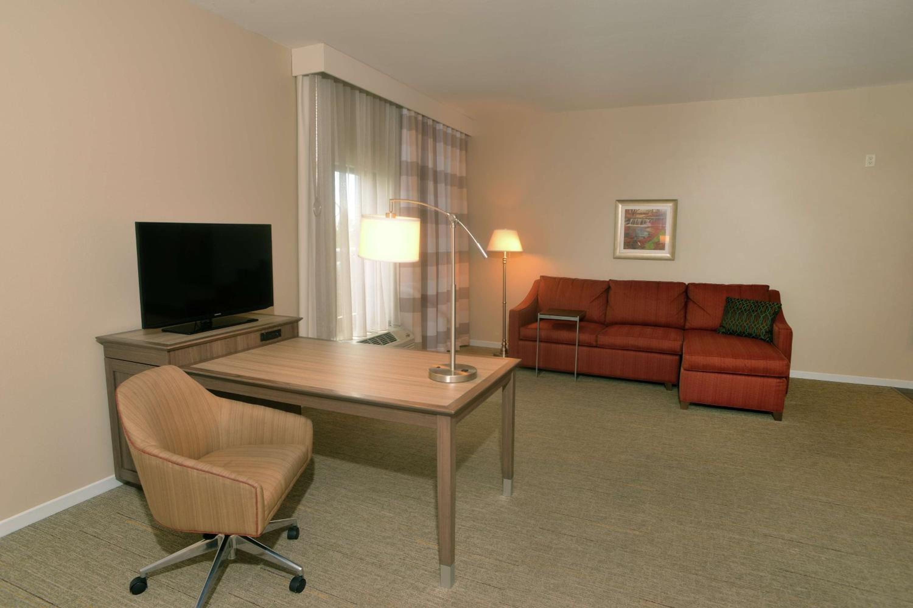 Executive King Suite - Non Smoking photo 3