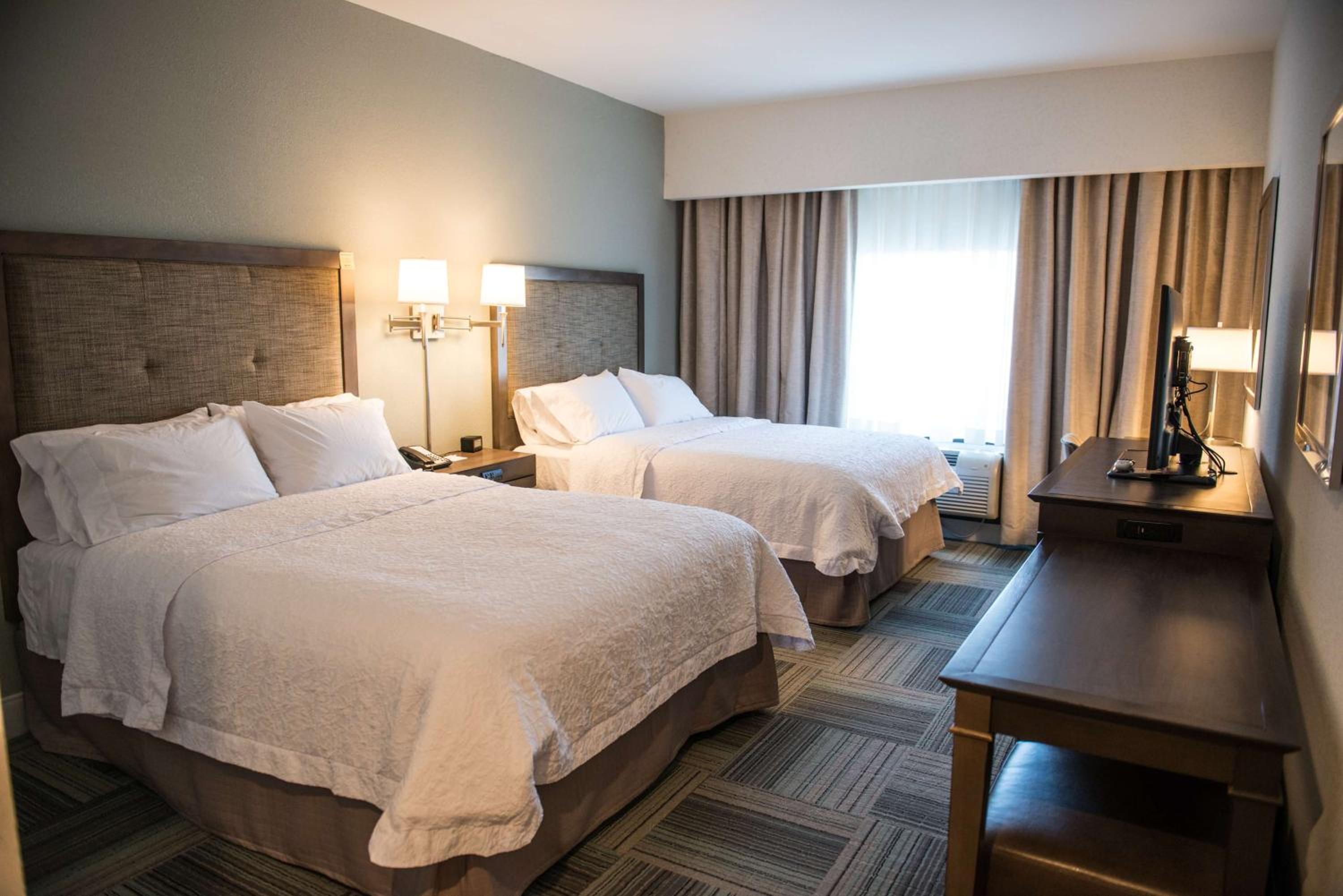 Queen Room with Two Queen Beds - Non-Smoking