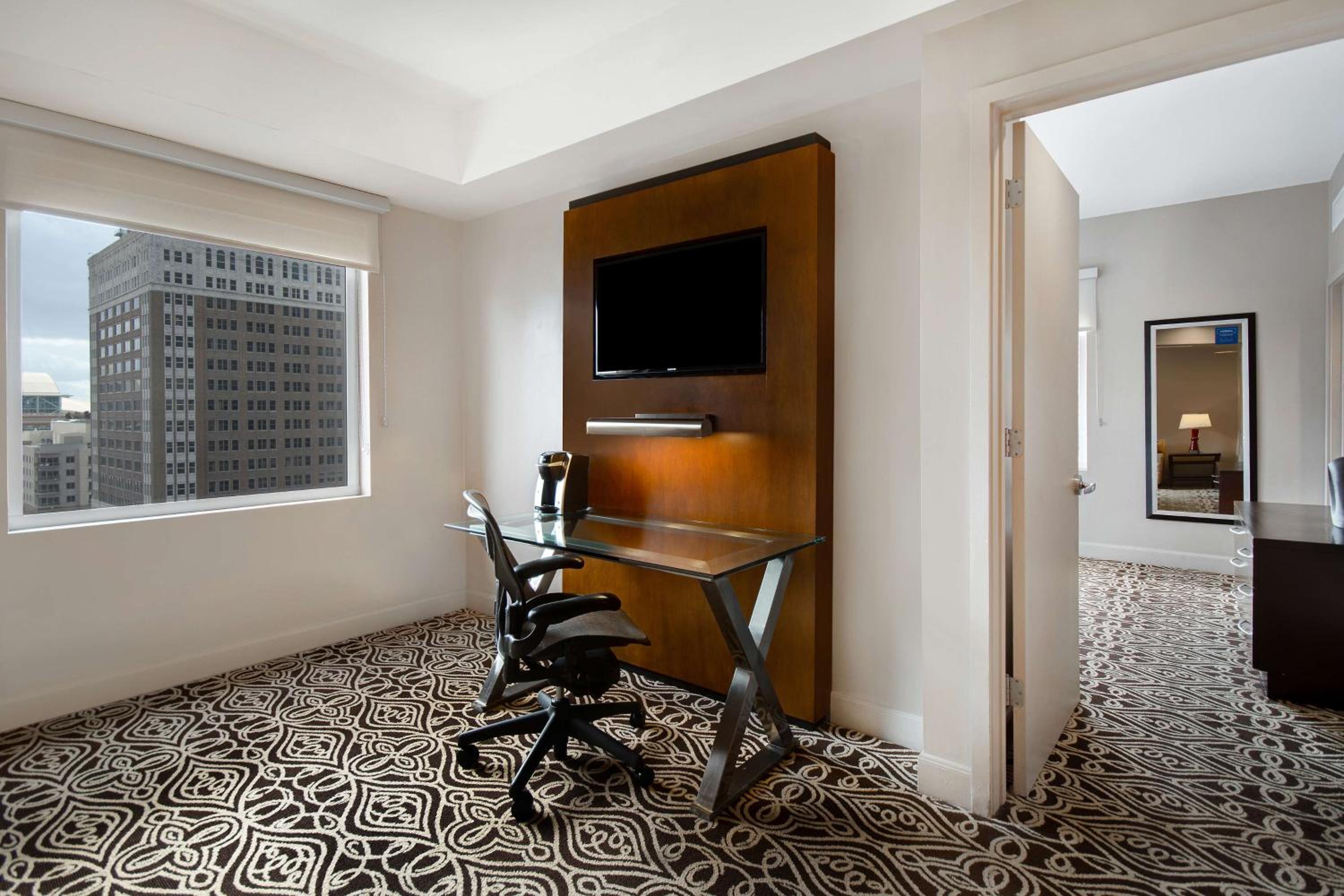 One-Bedroom King Suite - Photo 1