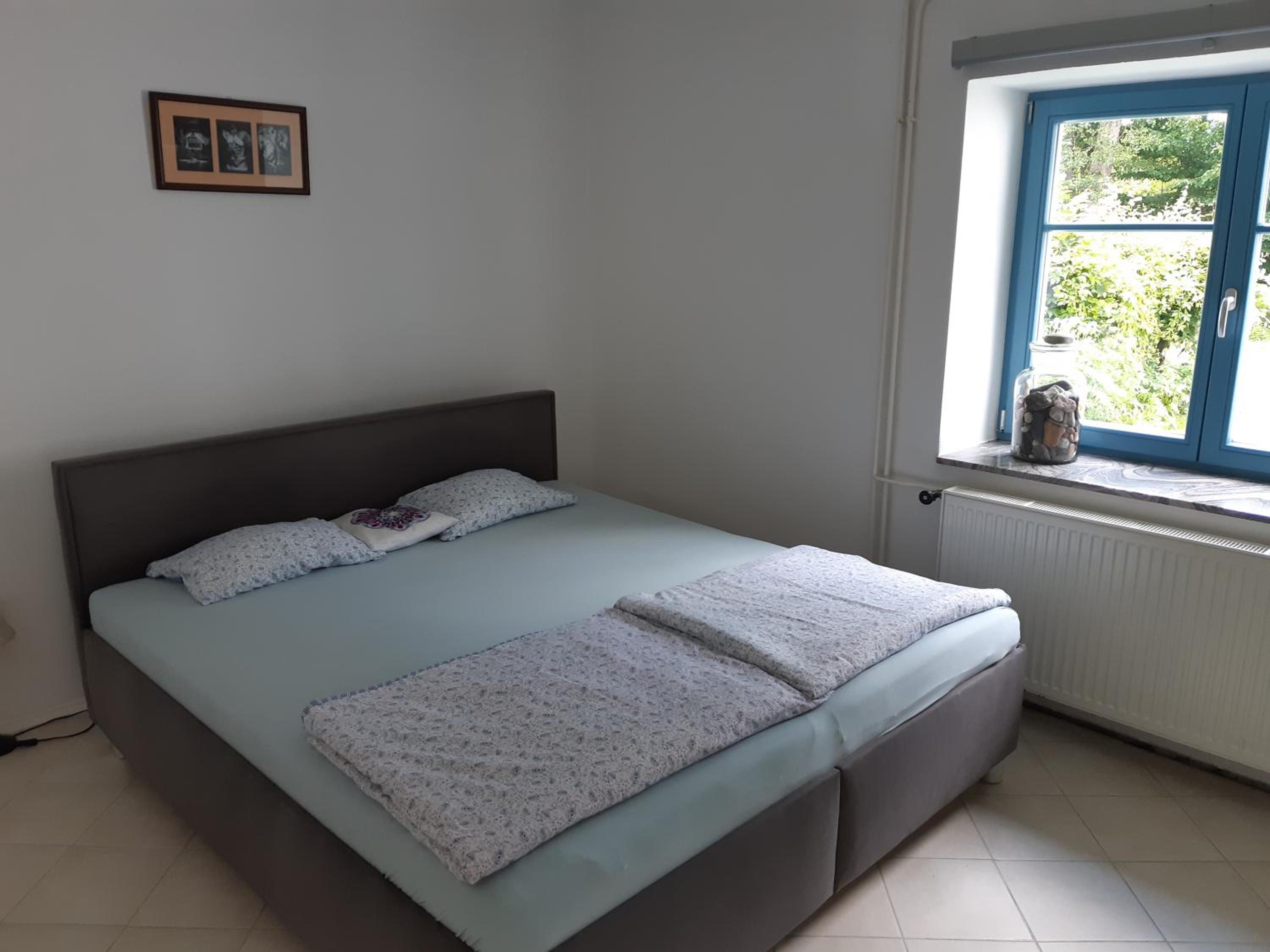 Two-Bedroom Apartment with Terrace photo 2