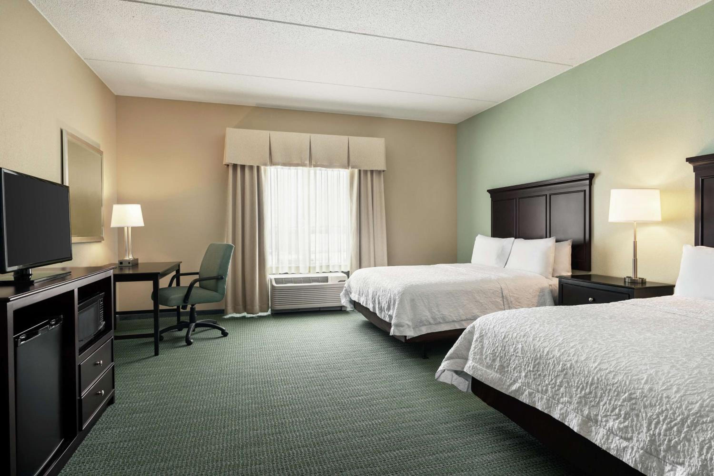 Queen Room with Two Queen Beds - Mobility and Hearing Access/Non-Smoking