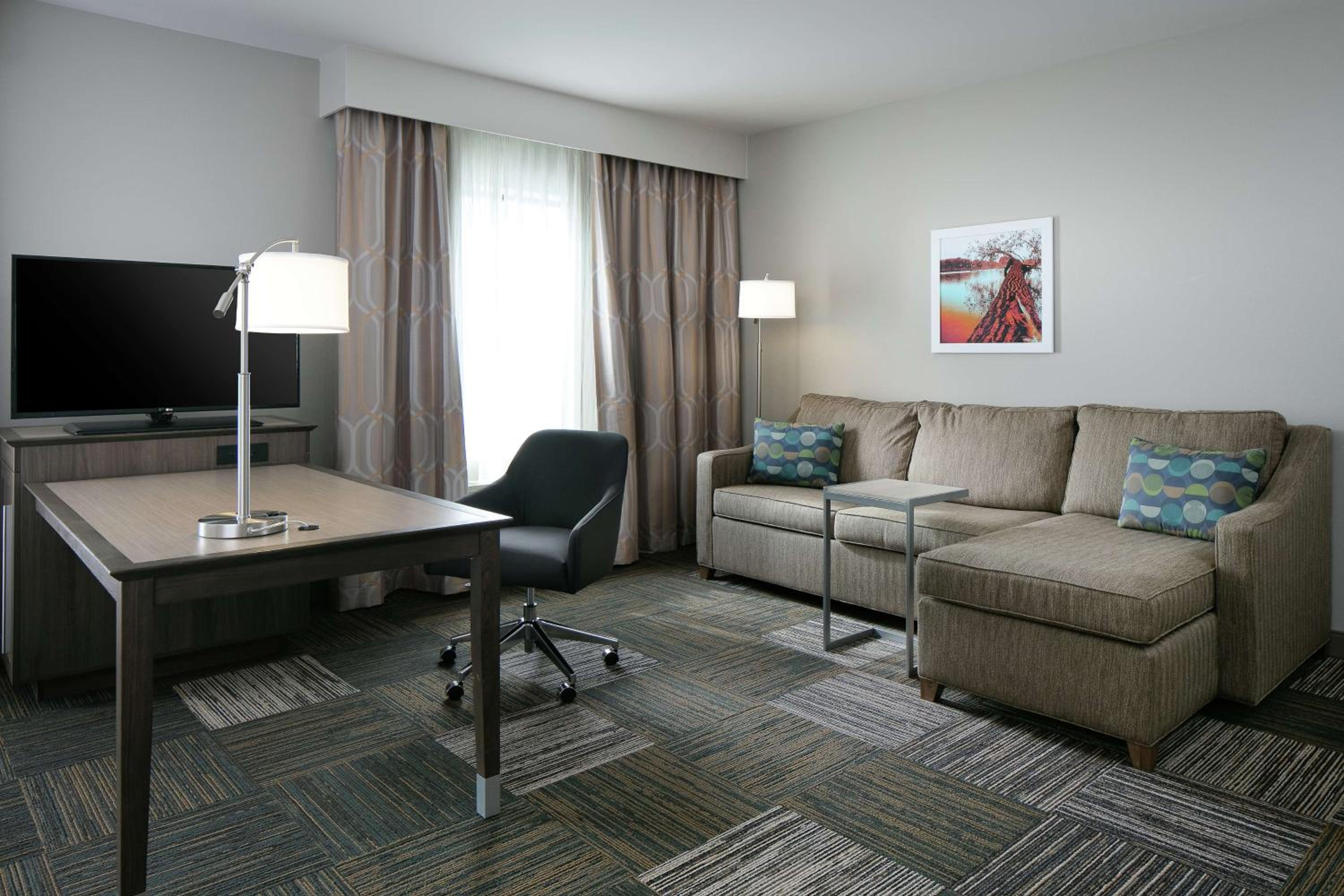 Queen Studio Suite with Two Queen Beds - Non-Smoking