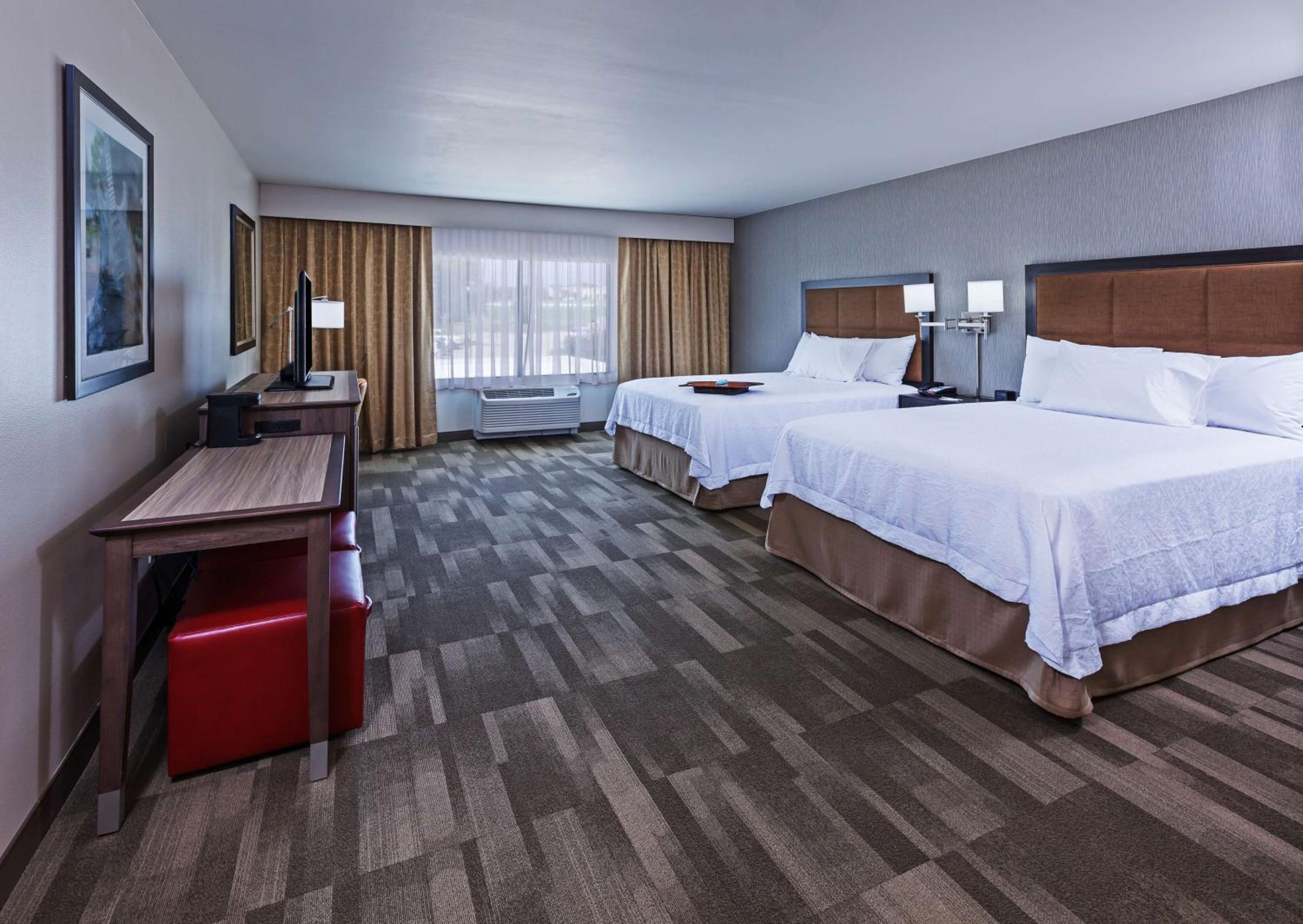 Queen Room with Two Queen Beds - Hearing Access/Non-Smoking