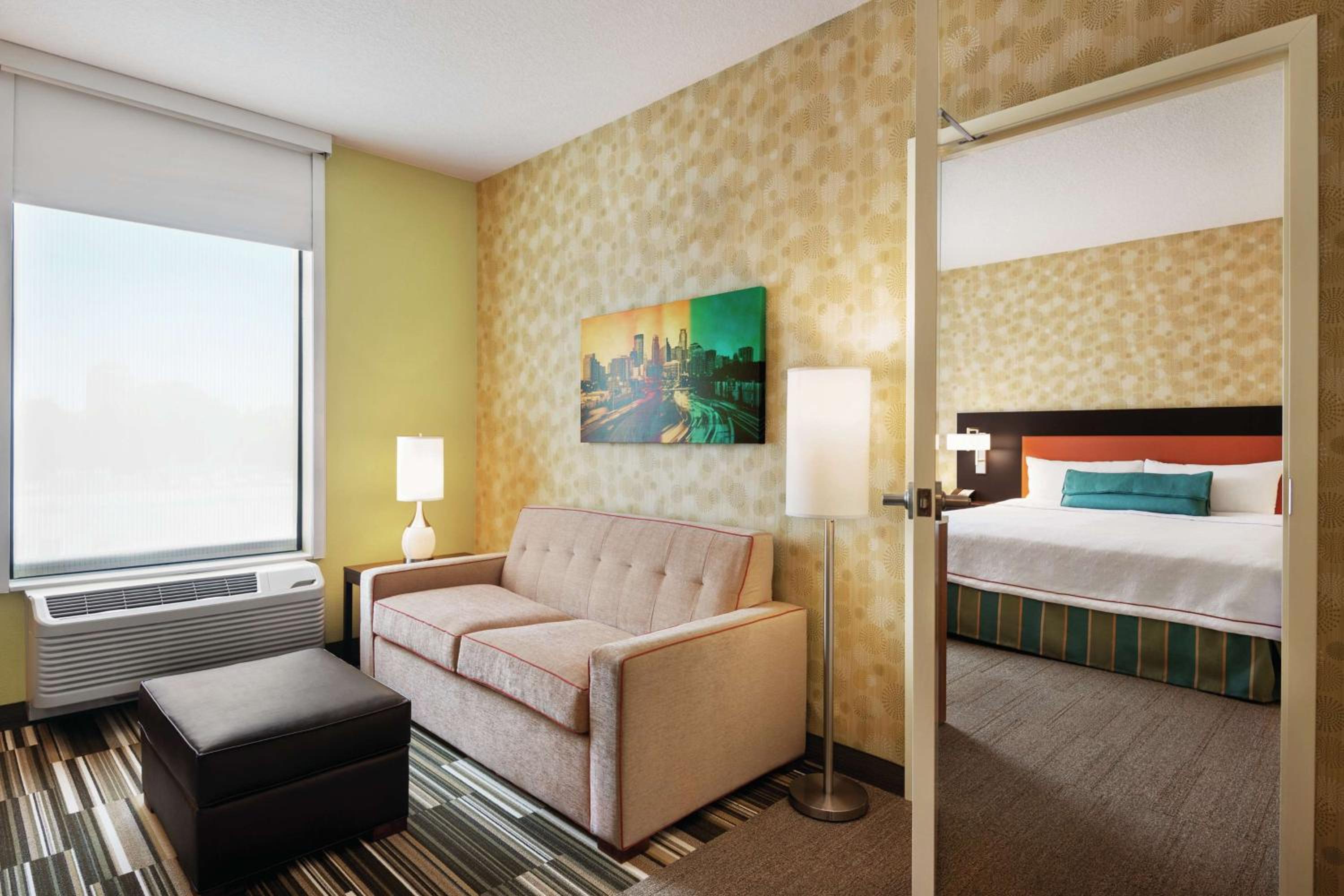 King Suite - Hearing Access/Non-Smoking photo 1