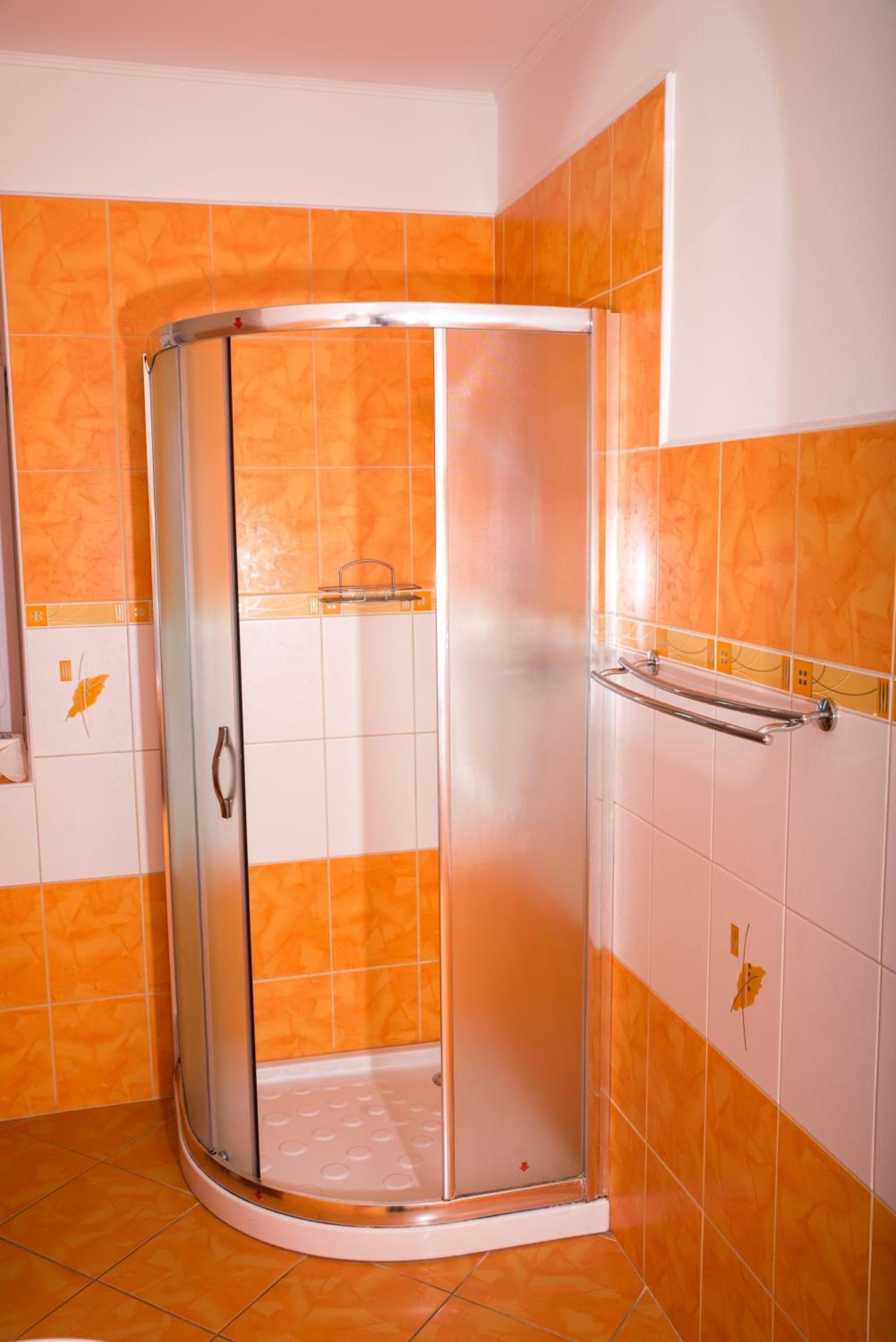 Twin Room with Bathroom photo 3