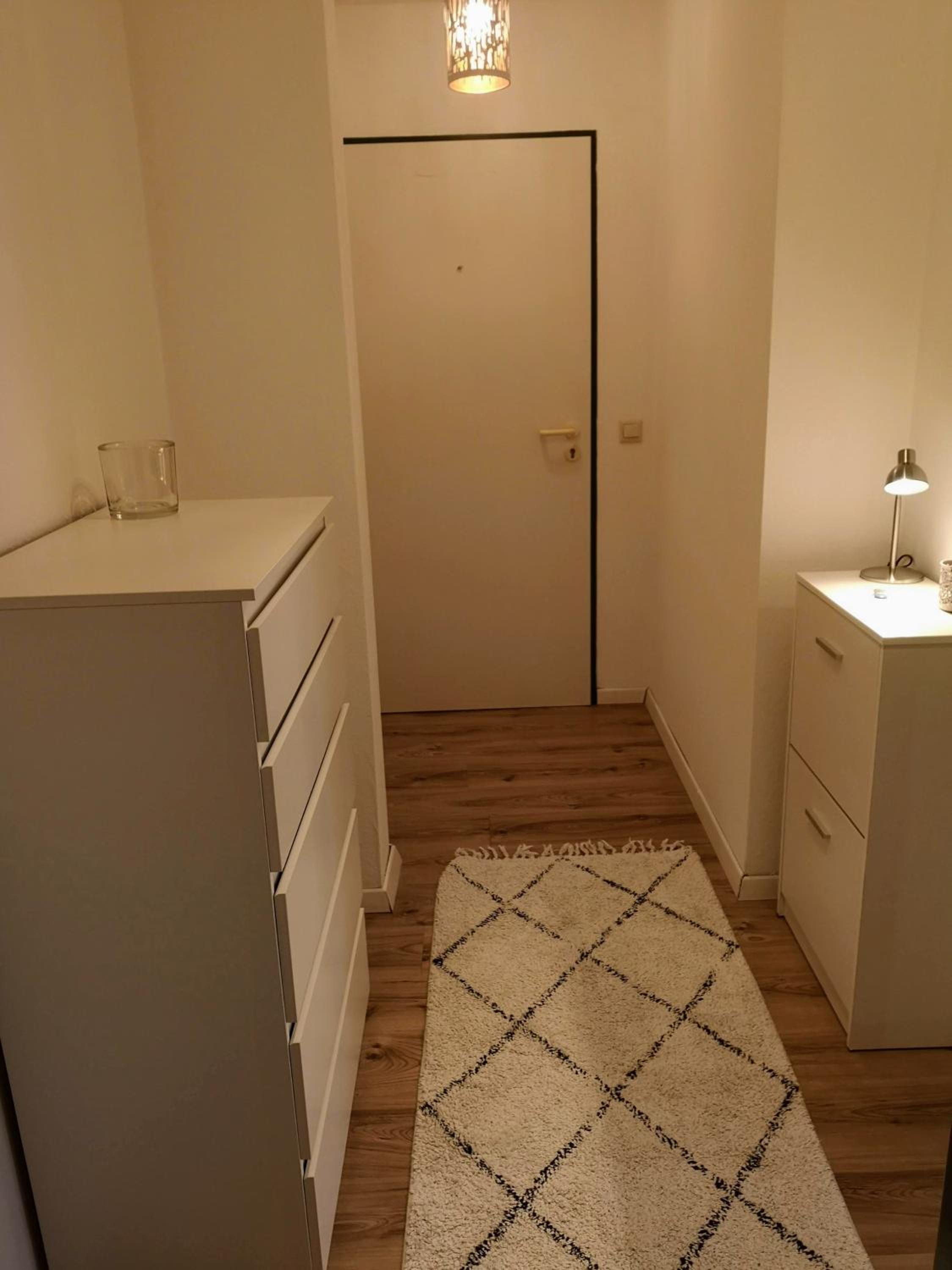 Wuppertal-Ronsdorf 1-3 Betten Personer Lägenhet Semesterlägenheter Appartement Monteurlägenhet hos Merih, Bild 10