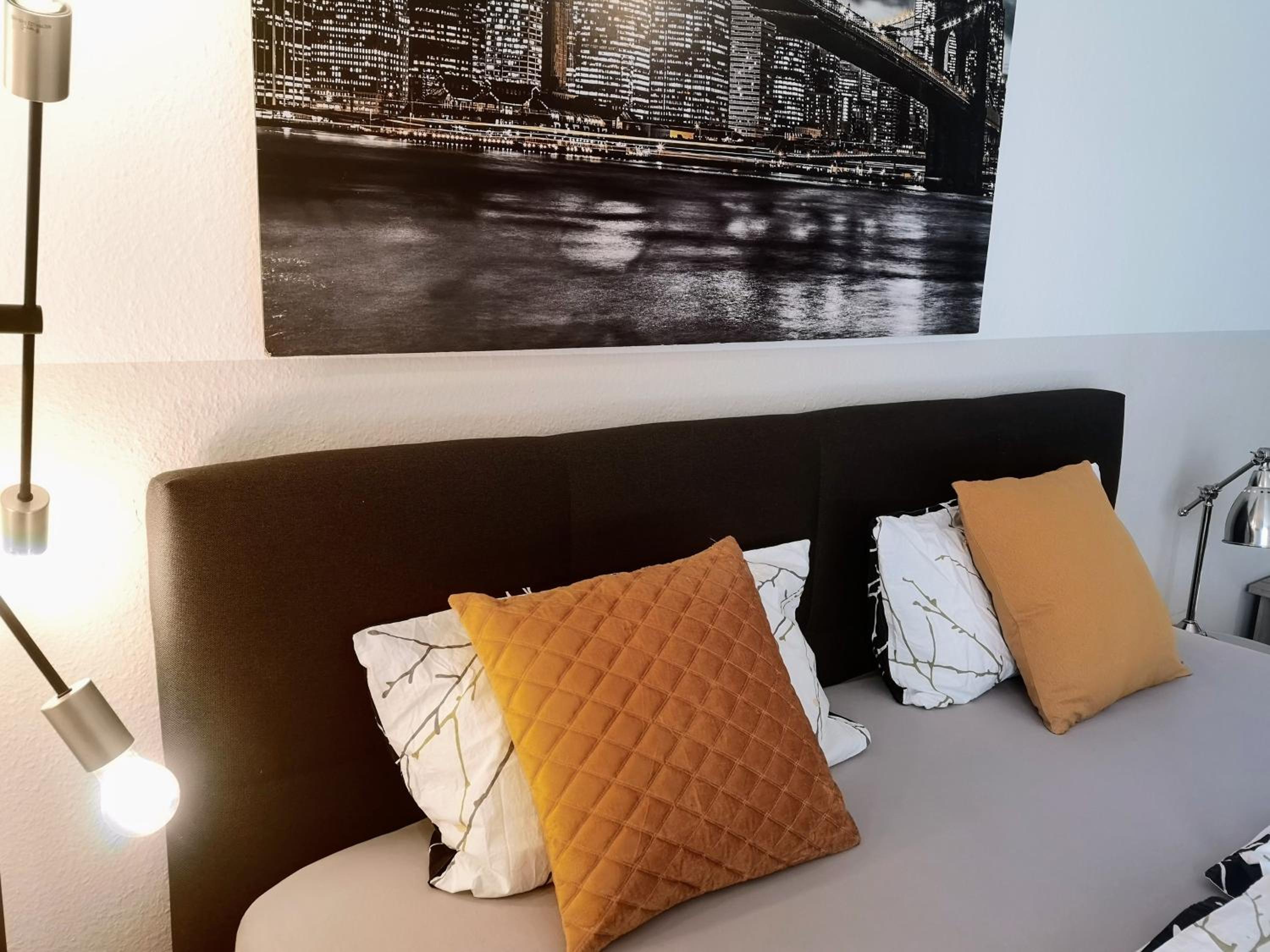 Wuppertal-Ronsdorf 1-3 Betten Personer Lägenhet Semesterlägenheter Appartement Monteurlägenhet hos Merih, Bild 31