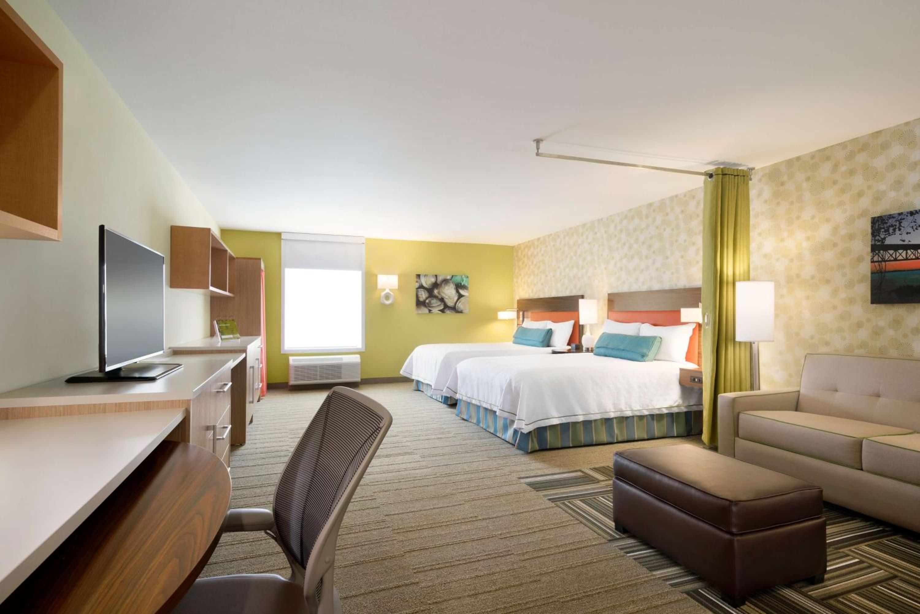 Studio Suite with Two Queen Beds - Hearing Access/Non-Smoking photo 3