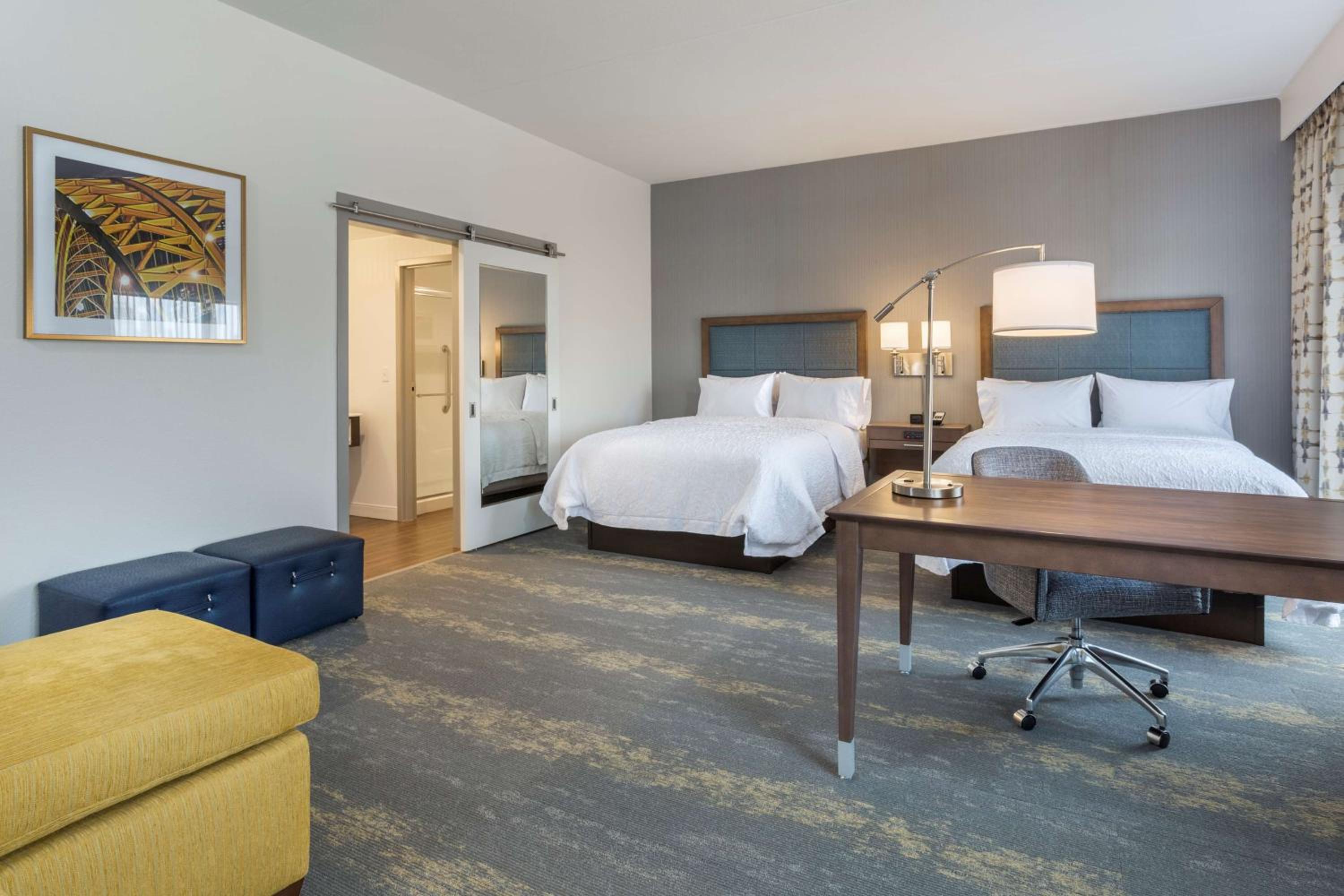 Queen Studio Suite with Two Queen Beds and City View - Non-Smoking