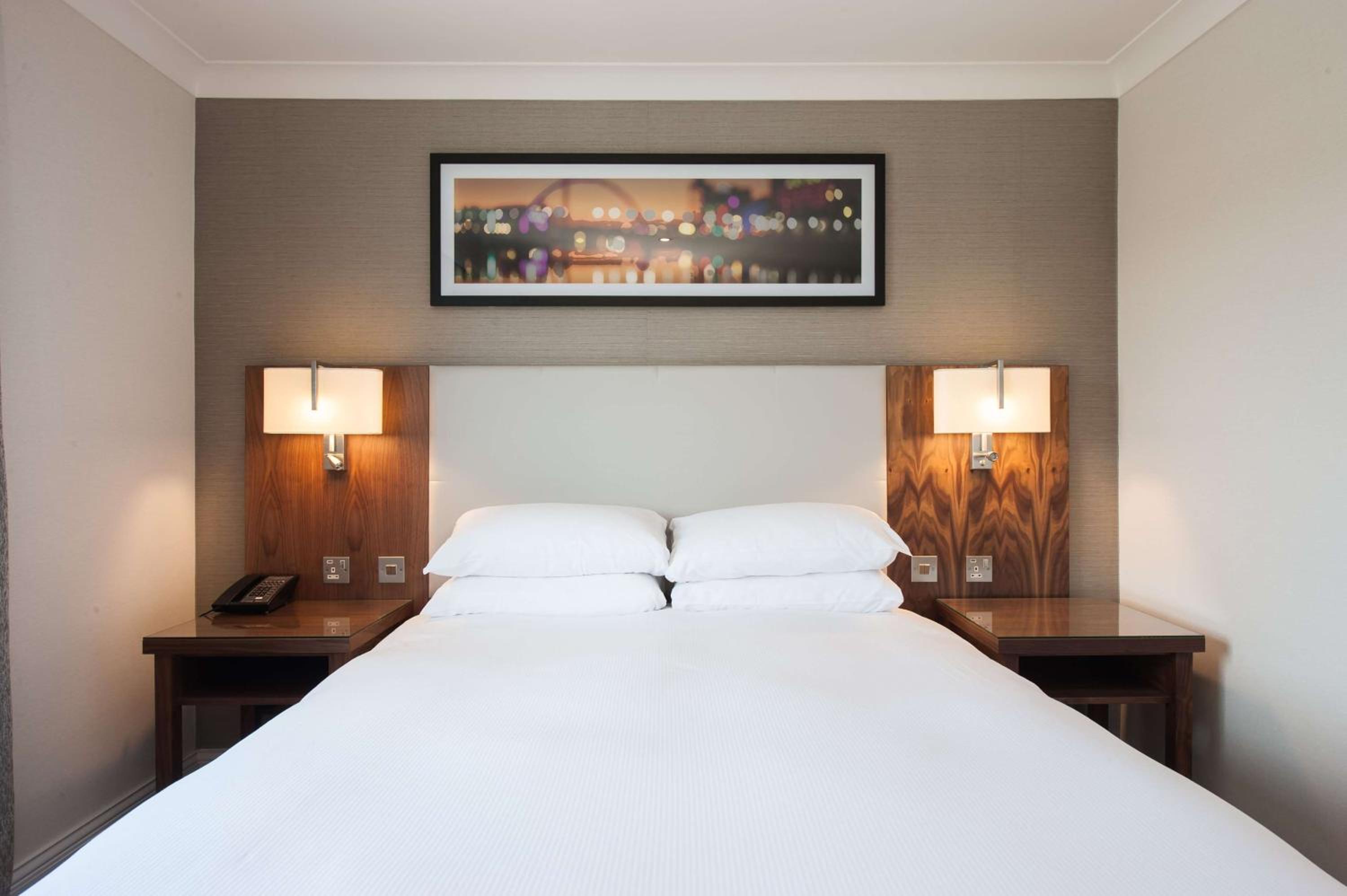 Junior Queen Suite - Photo 4