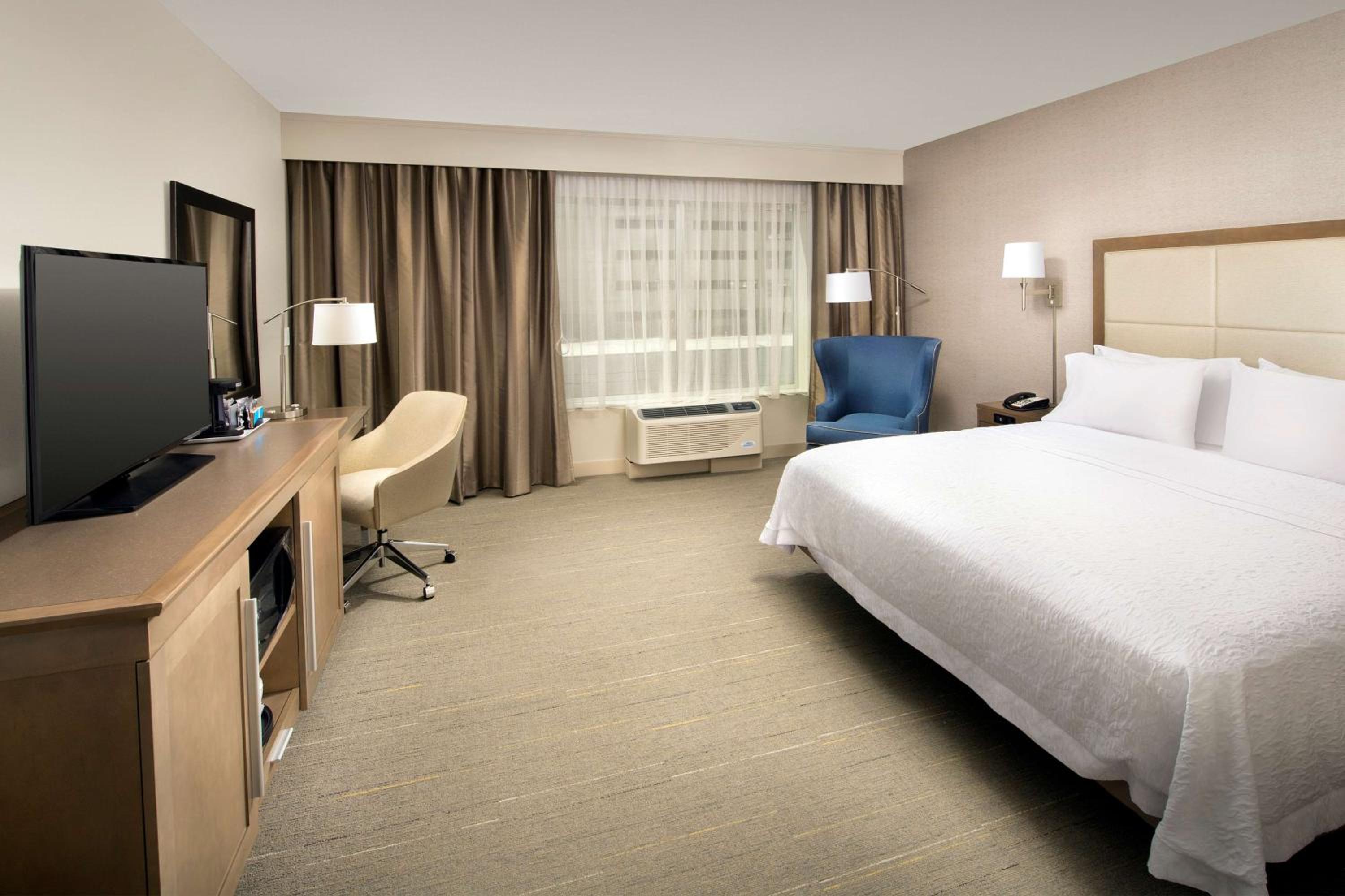 King Room - Mobility Access/Non-Smoking