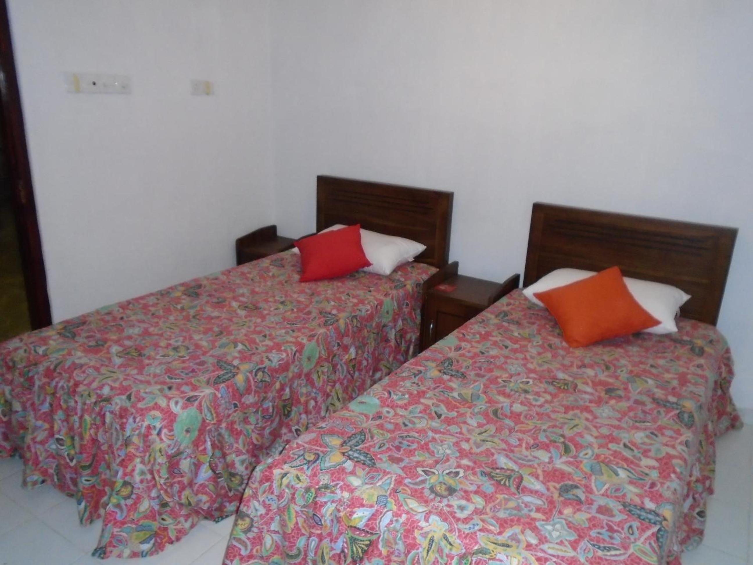 Double or Twin Room with Ensuite photo 3