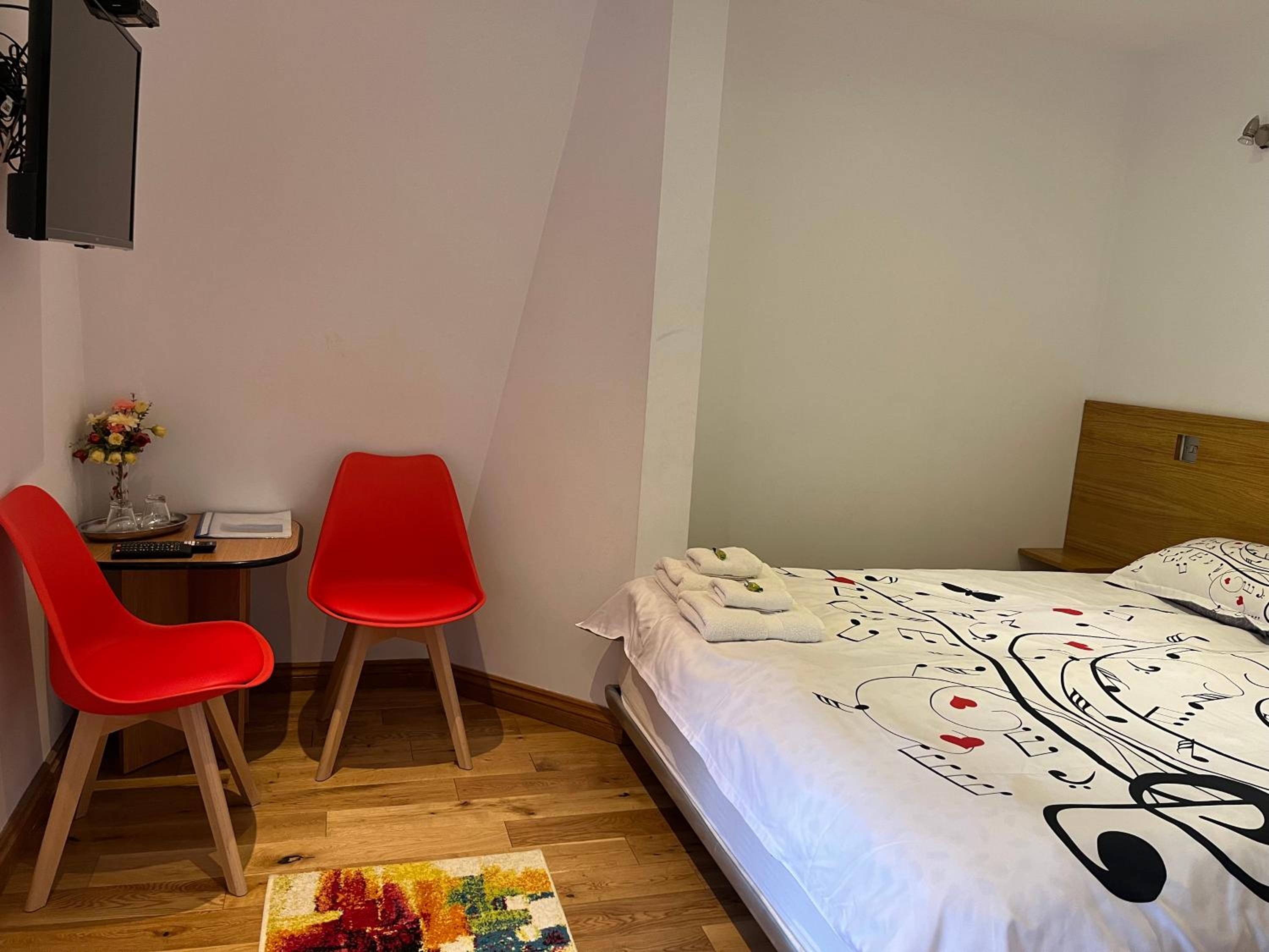 Double Room with Balcony photo 2