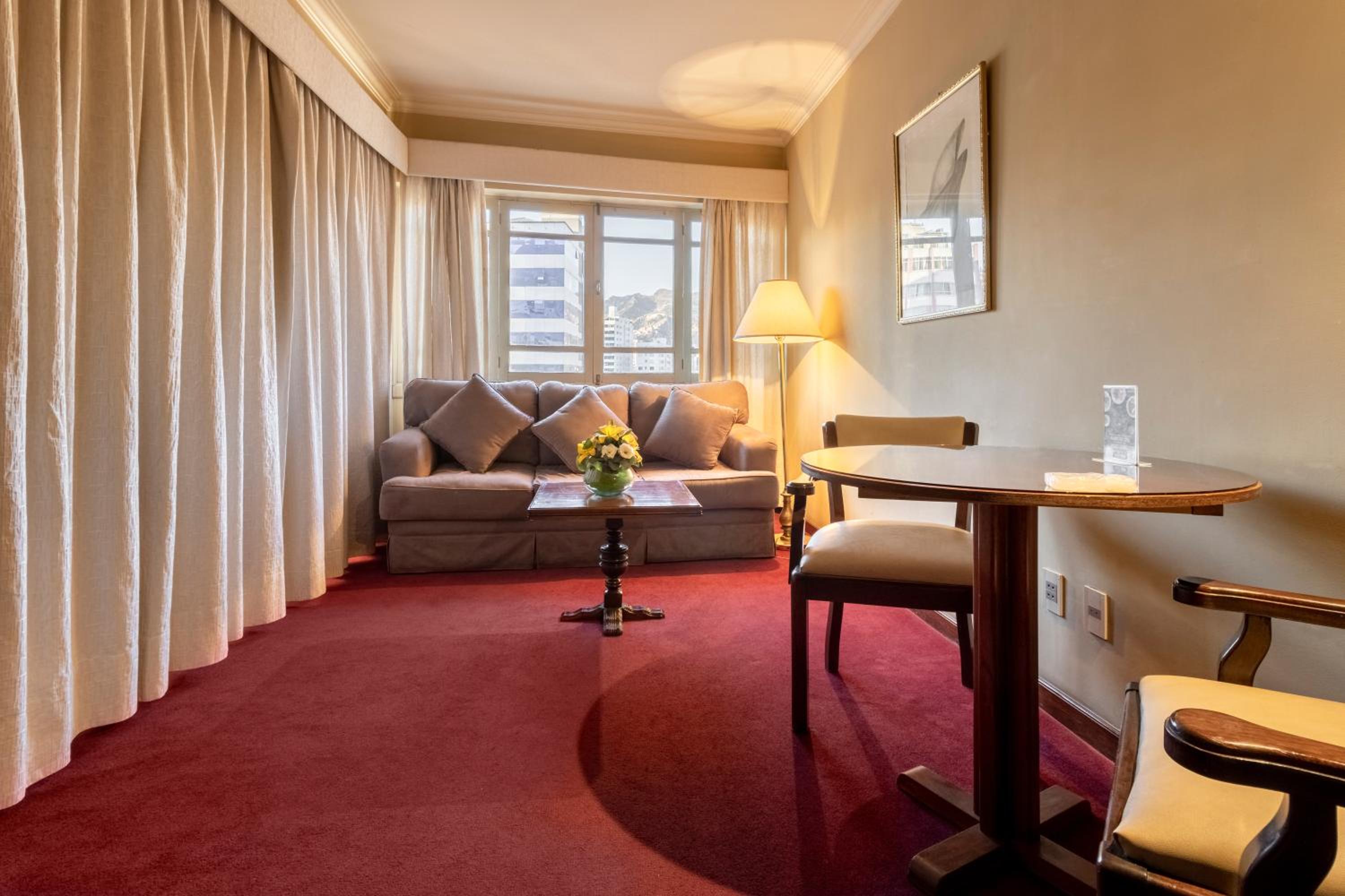 Executive Suite photo 2