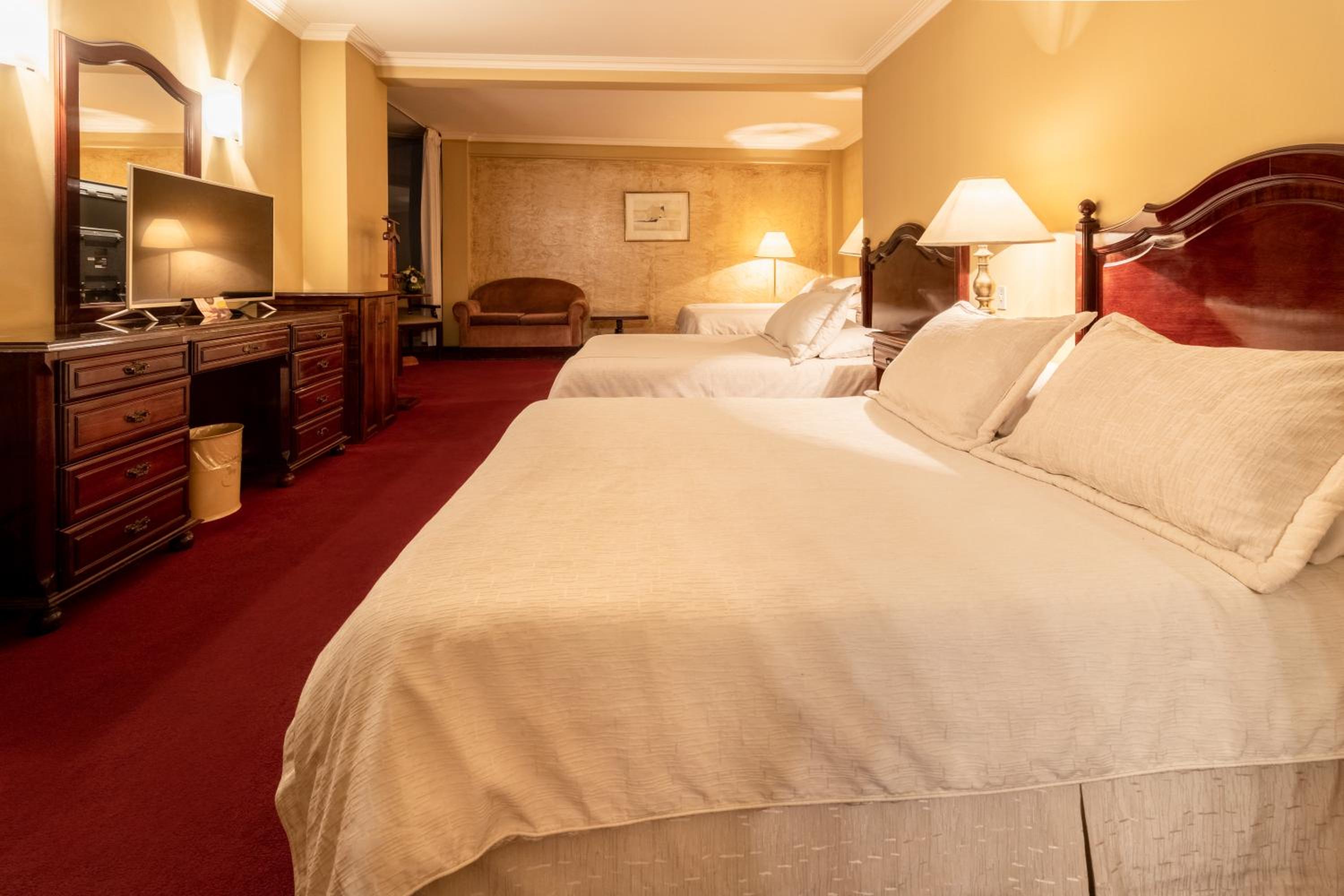 Executive Triple Room photo 3