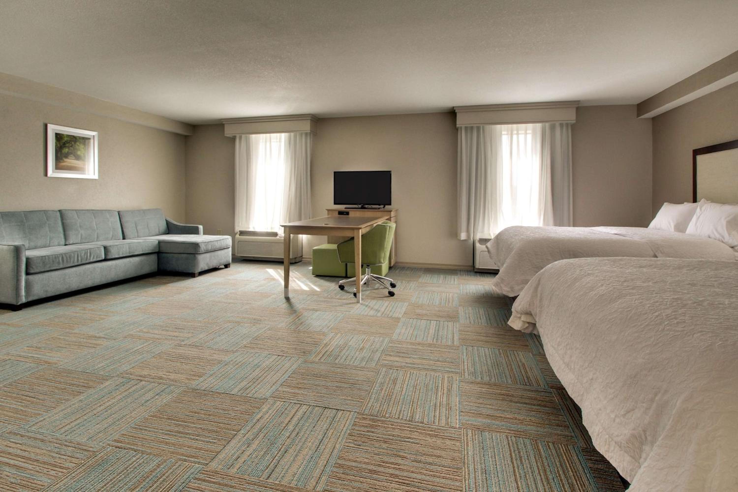 Studio Suite with Two Queen Beds - Non-Smoking - Photo 1