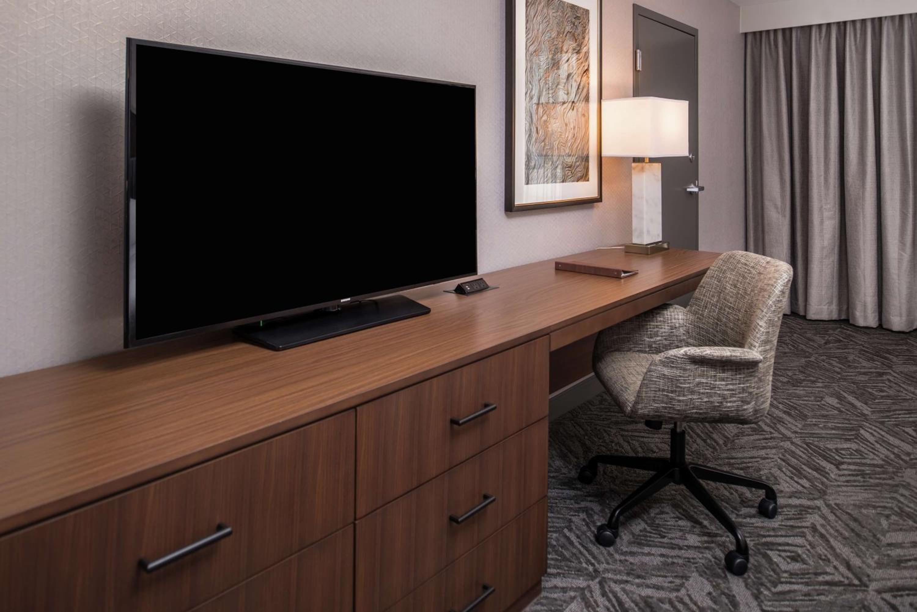 King Room with Sofa Bed
