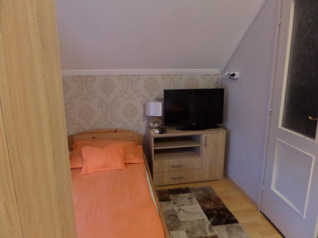 Apartment photo 3