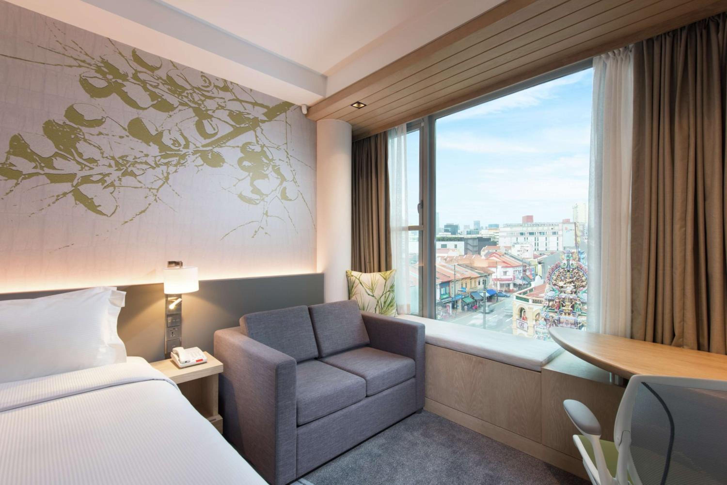 King Room with Sofa Bed photo 1