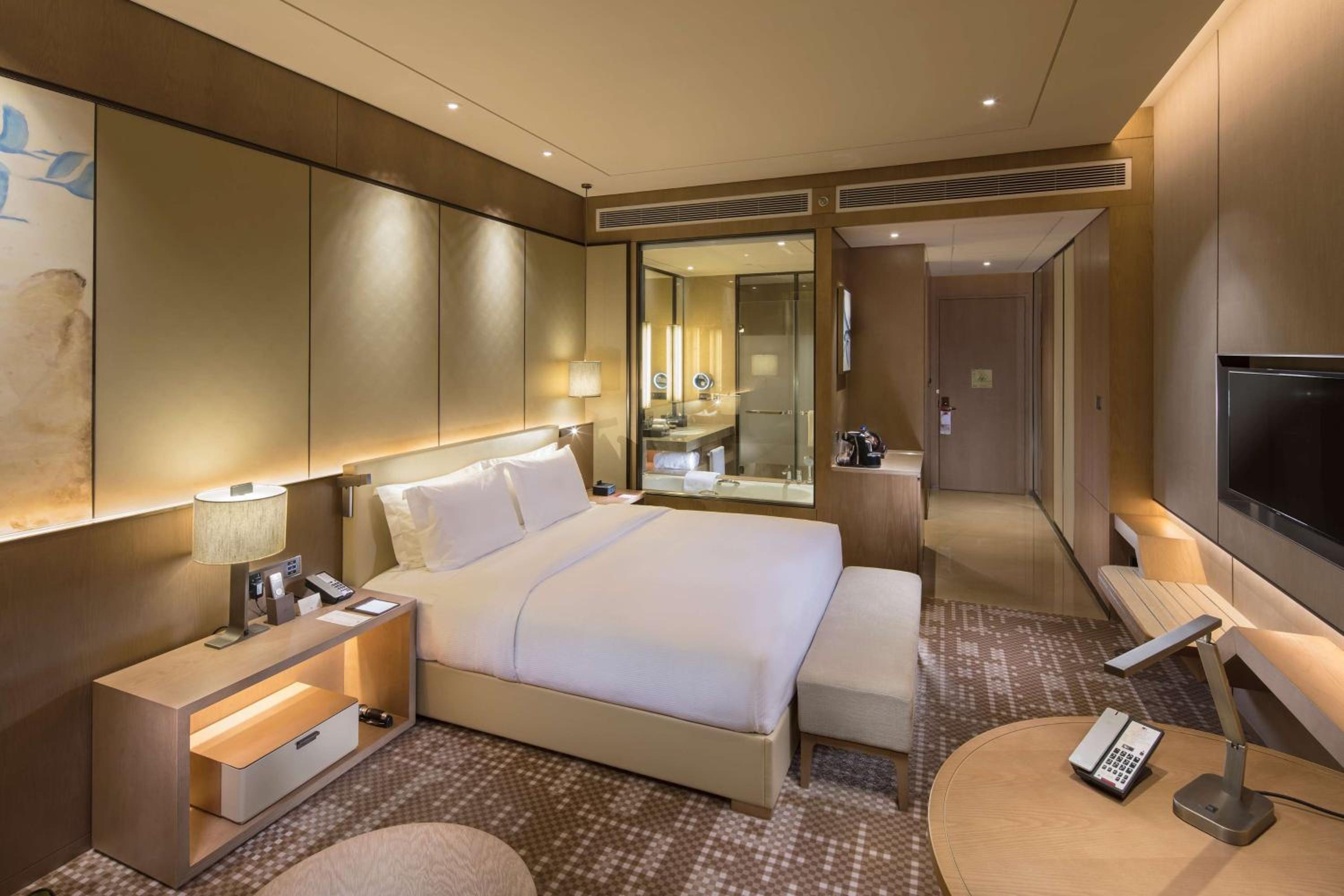 Executive King Room with Bay View