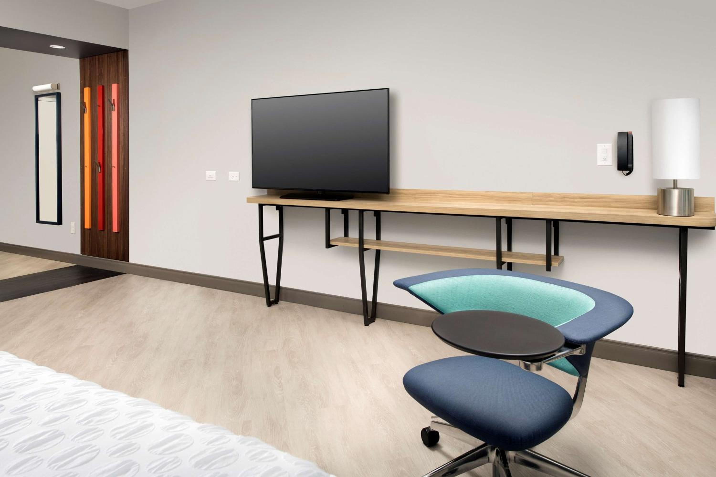 King Room - Hearing Access photo 2