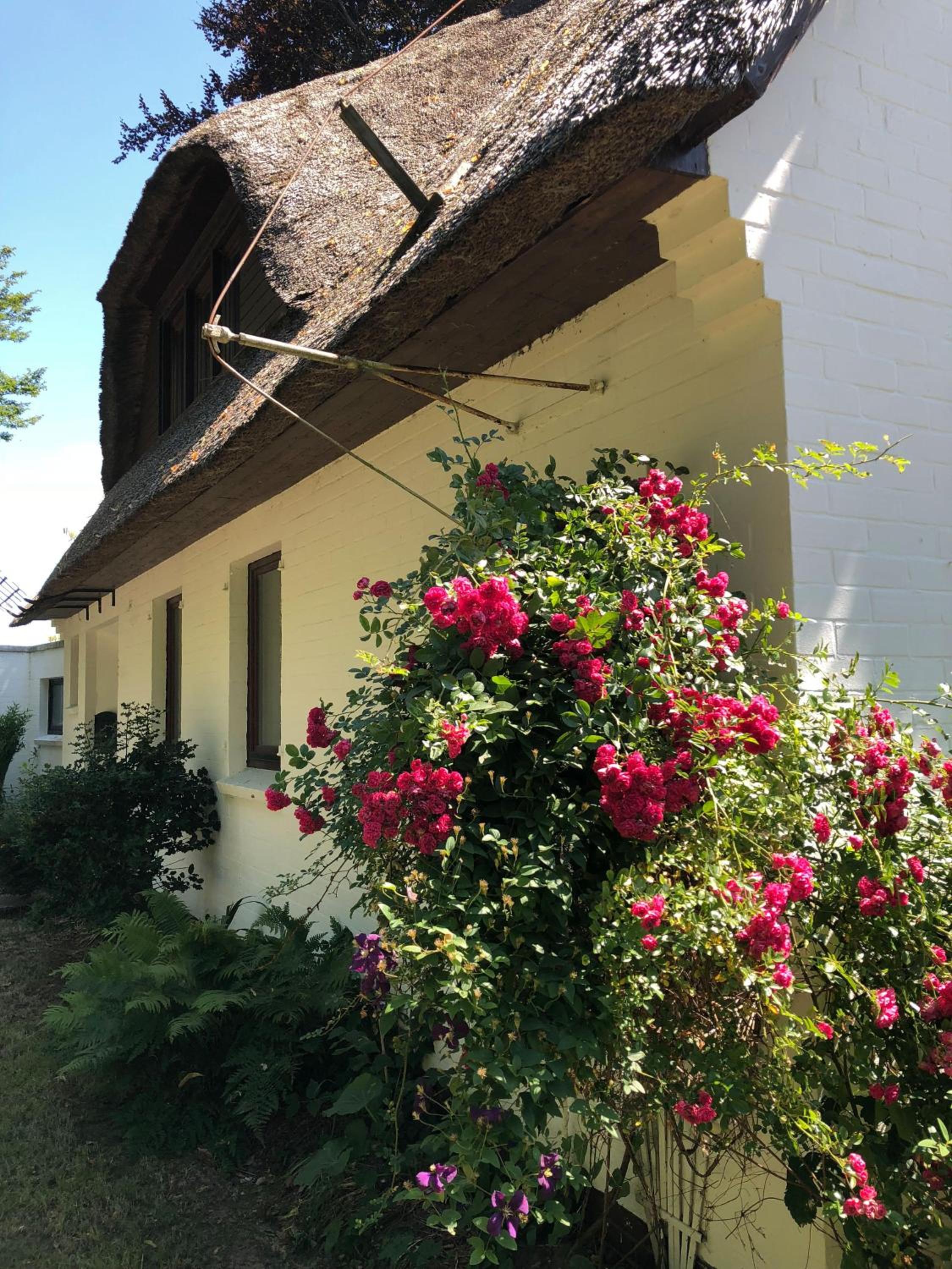 Holiday Home with Bath photo 3