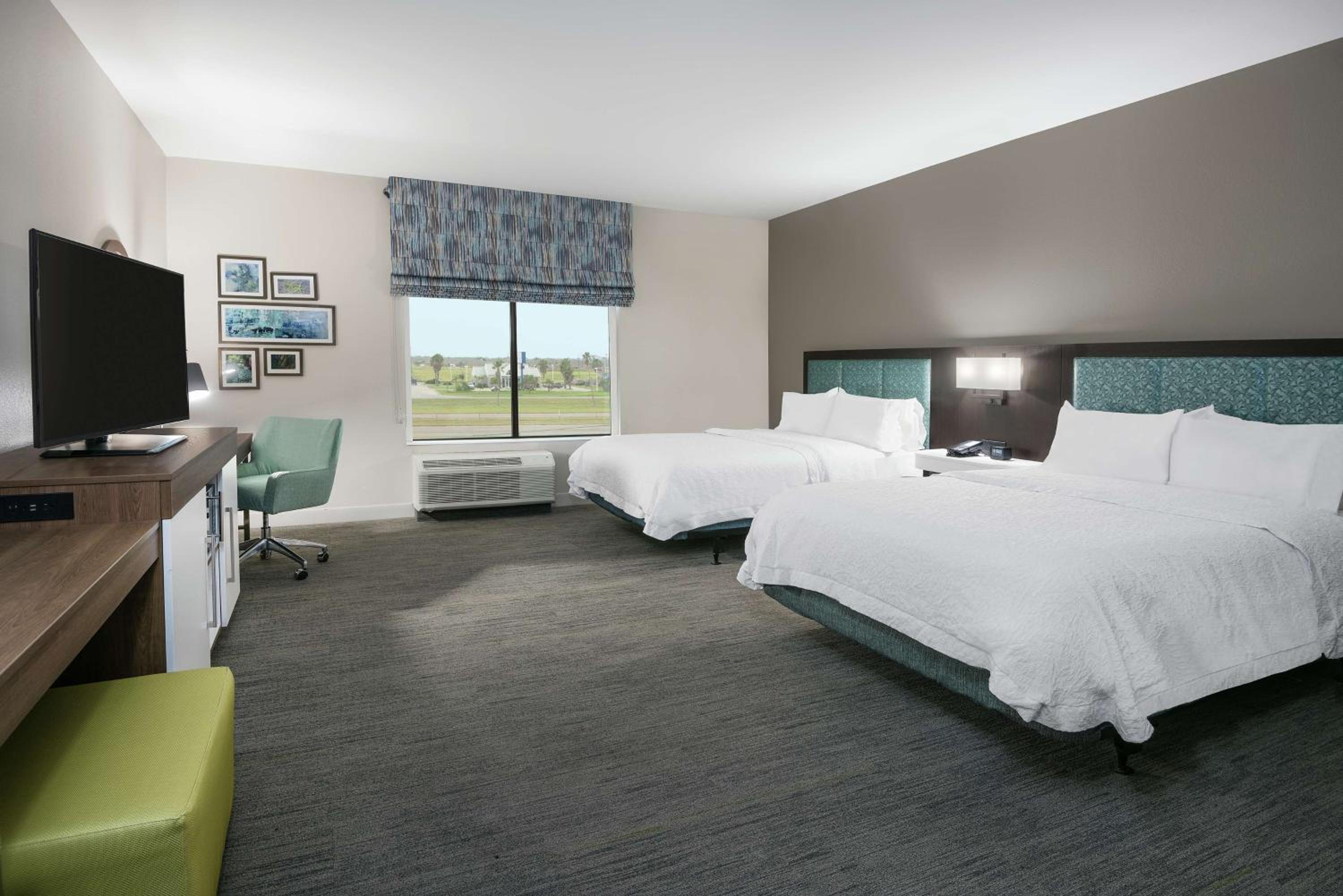 Room, 1 King Bed with Sofa bed, Accessible, Bathtub