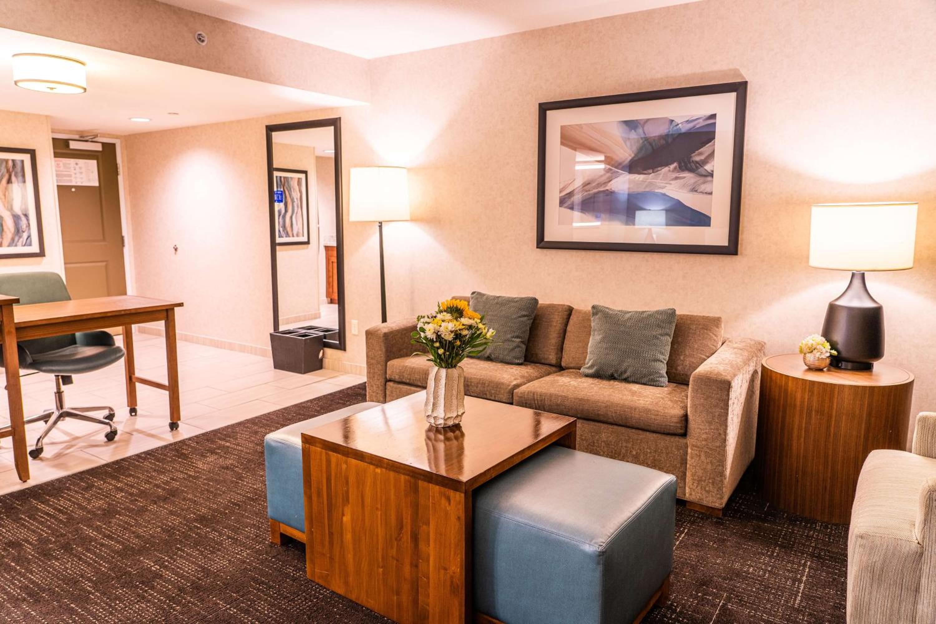 King Studio Suite - Hearing Access/Non-Smoking at Homewood Suites by Hilton Pleasant Hill Concord in Pleasant Hill