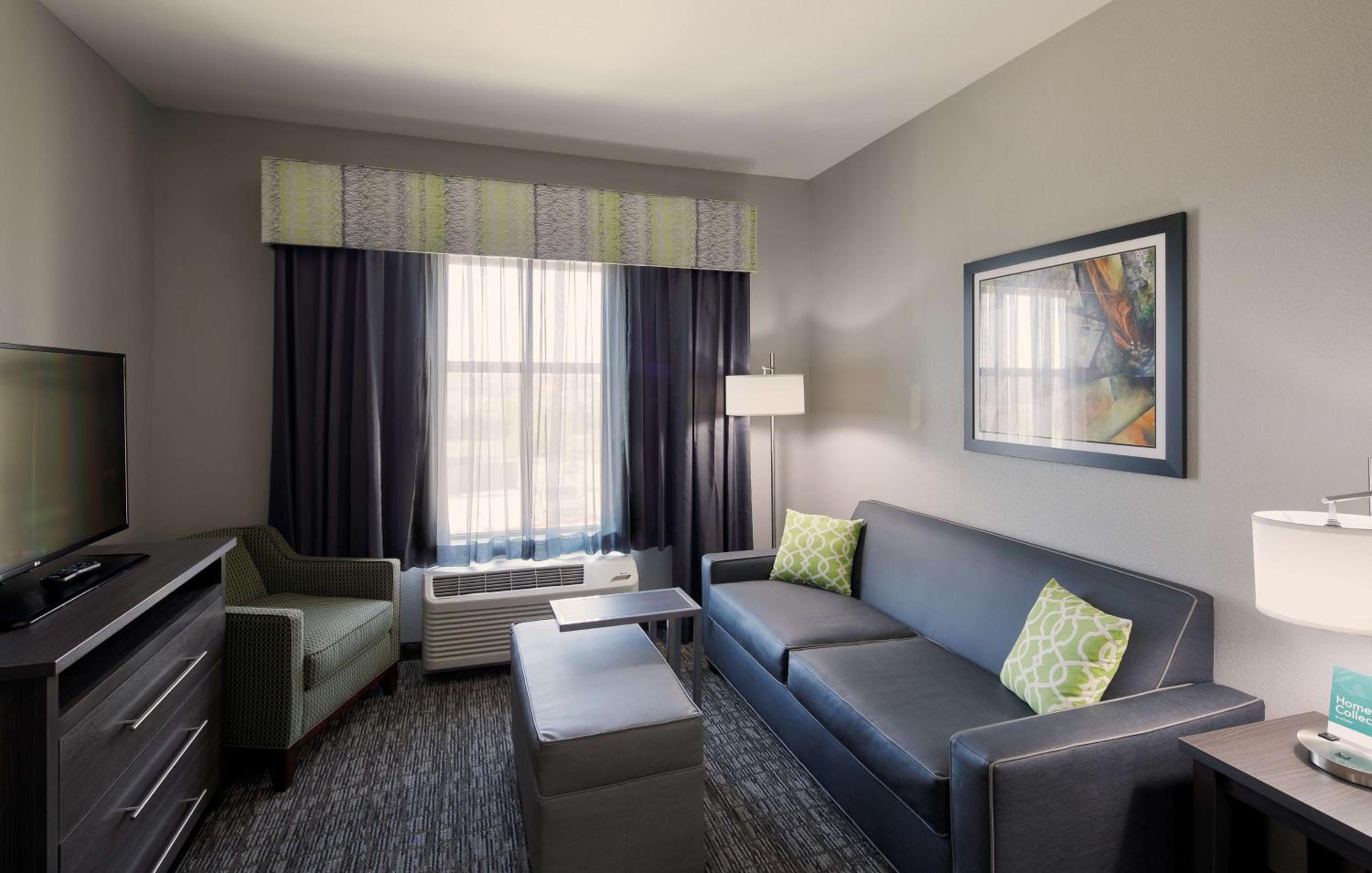 Two-Bedroom King Suite - Non-Smoking