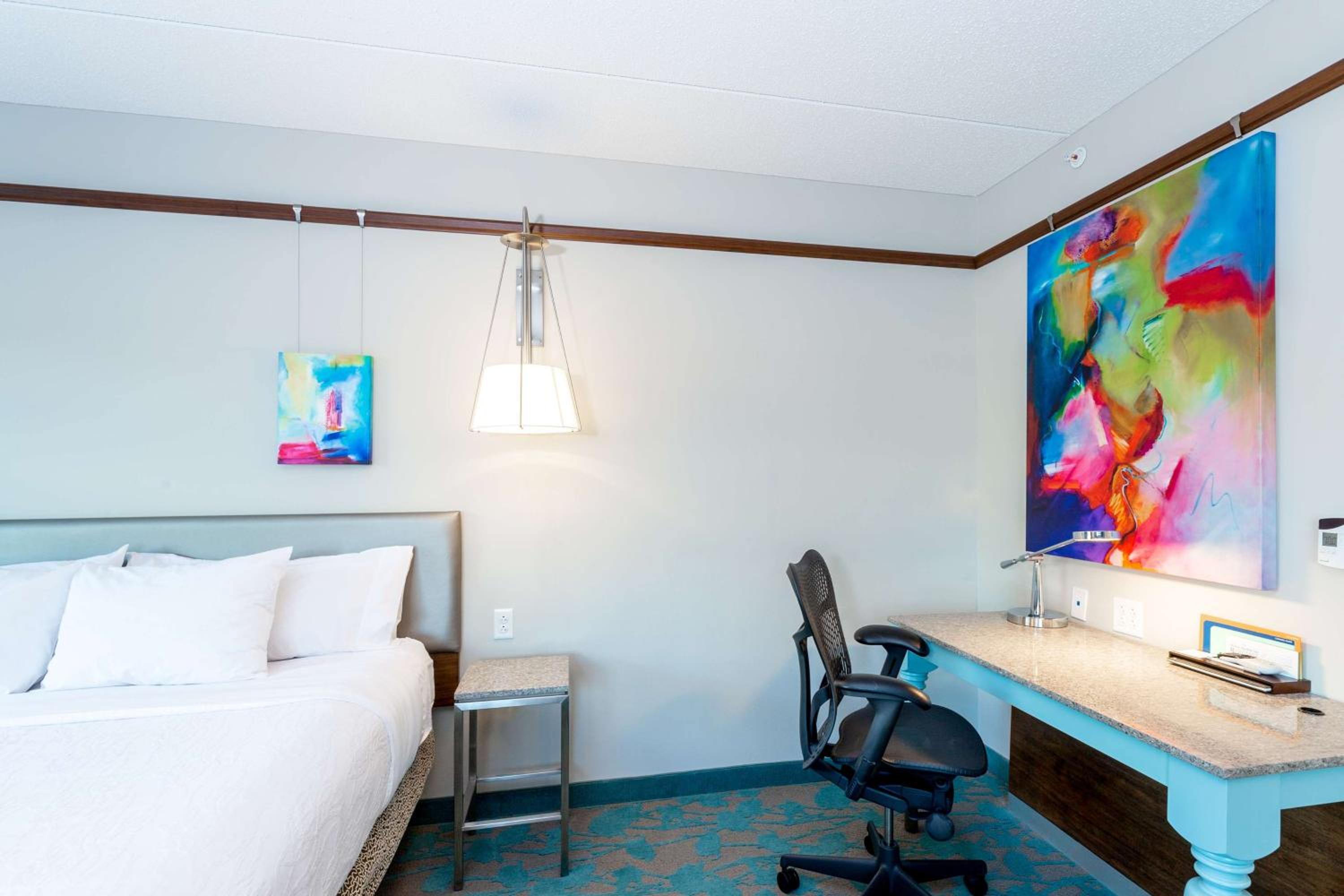 Corner King Room photo 2