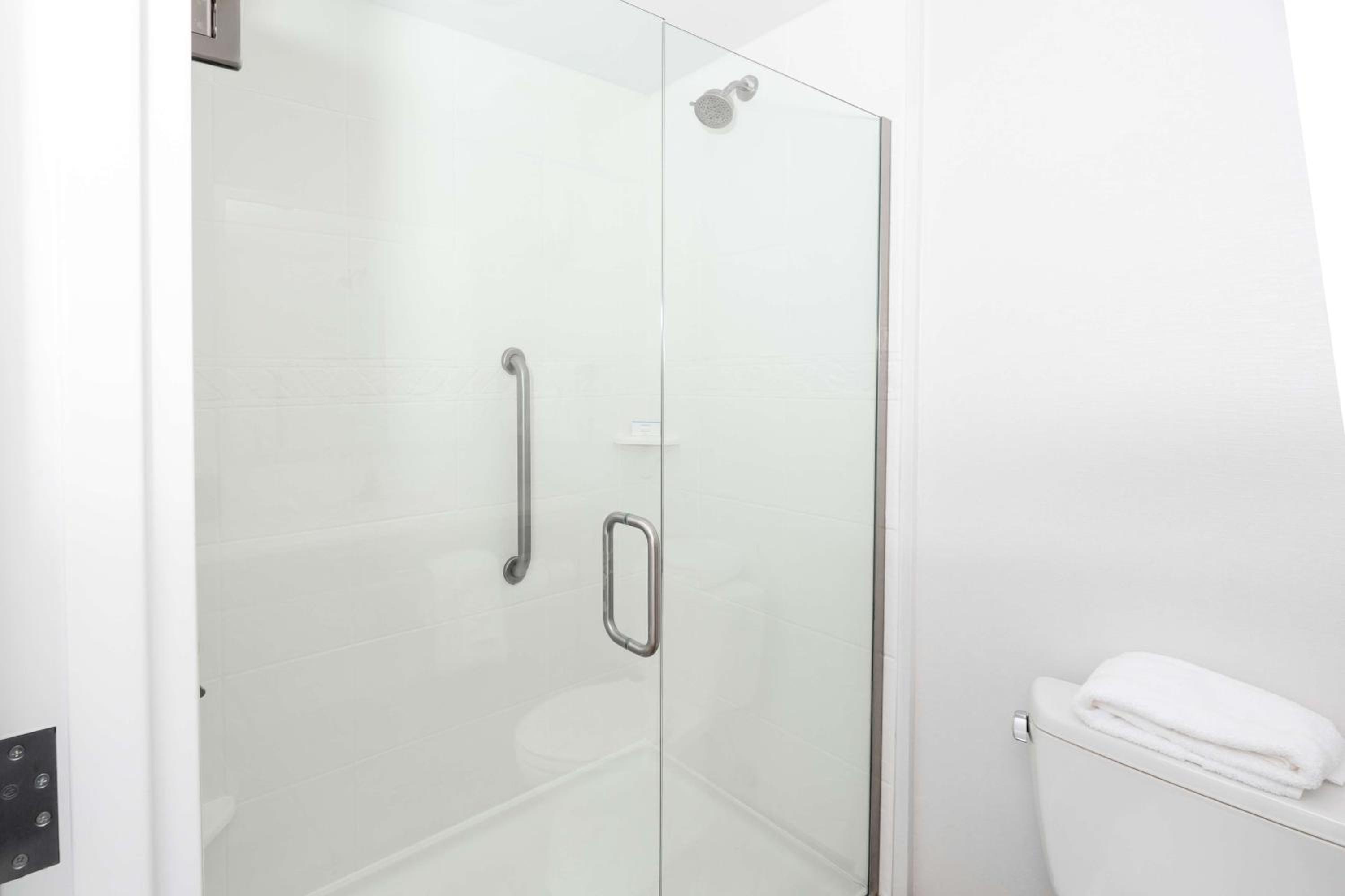 King Room - Hearing Access photo 3
