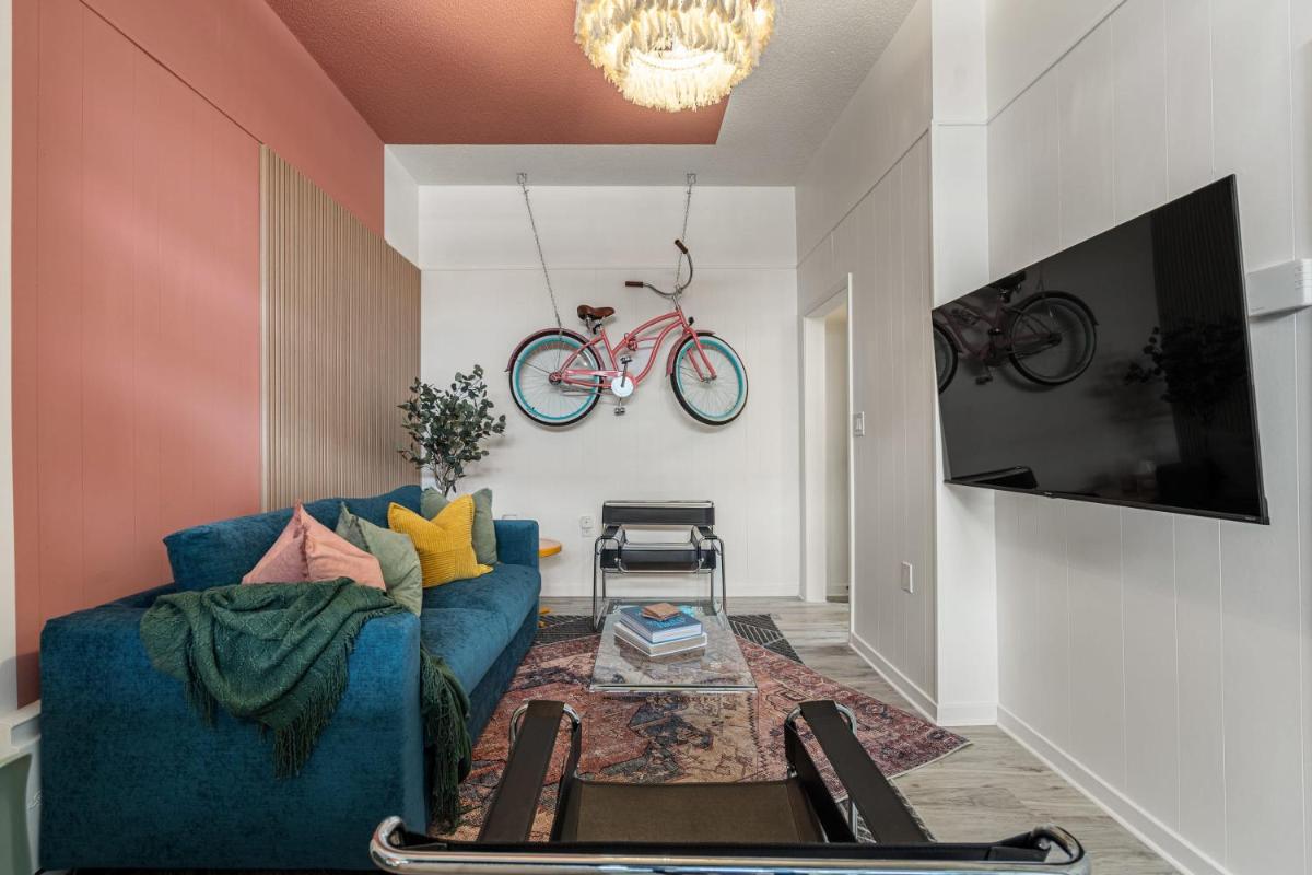 Apartment photo 1