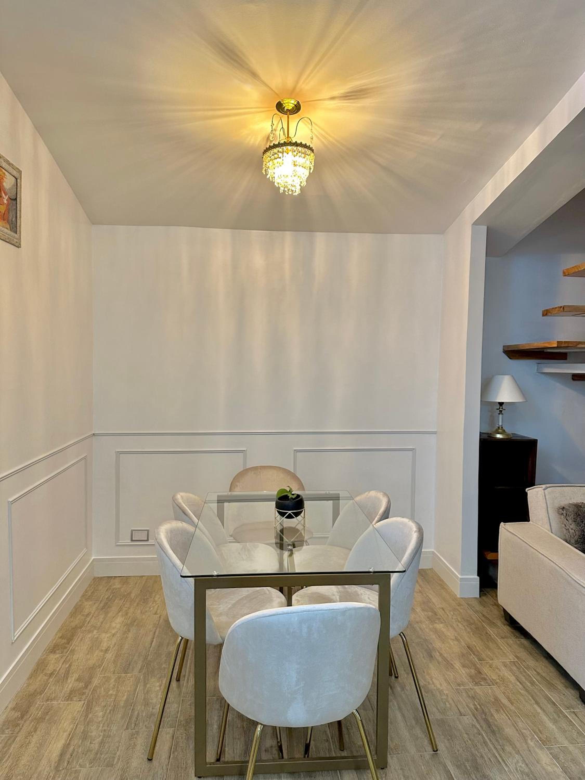 Two-Bedroom House photo 2