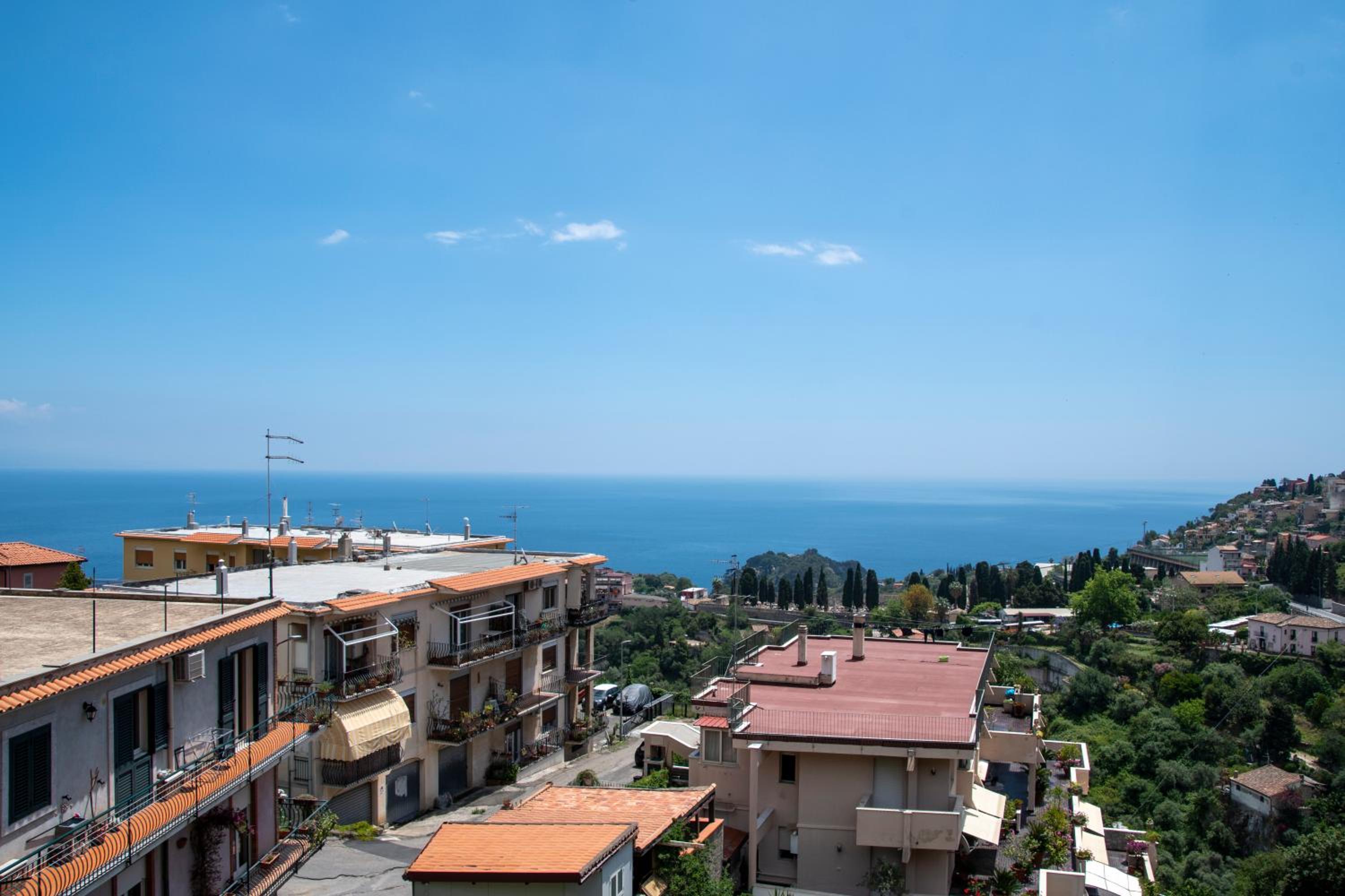 Double Room with Balcony photo 2