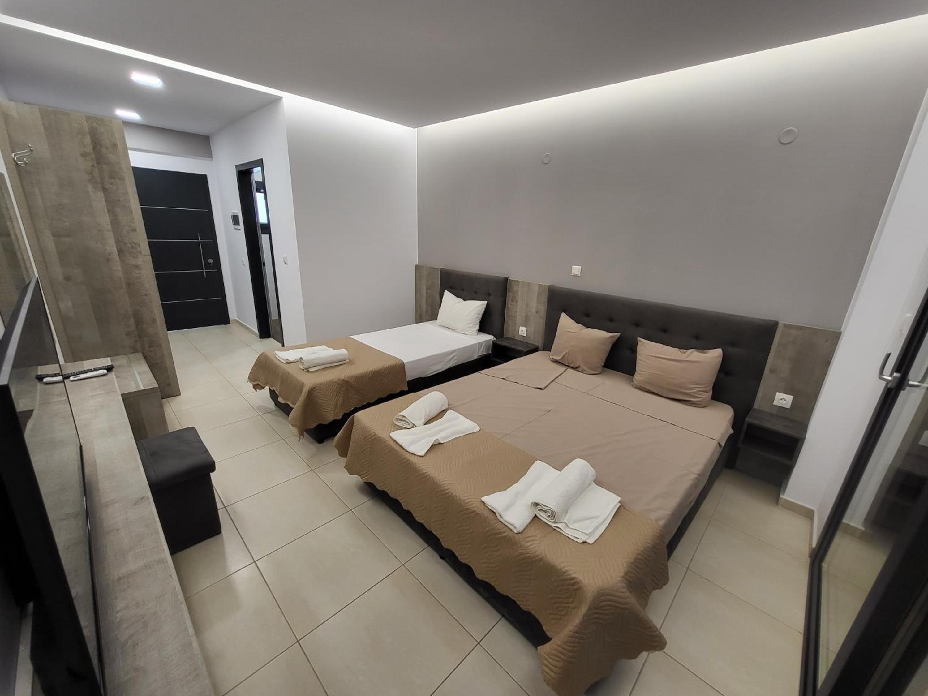 Triple Room with Balcony photo 1