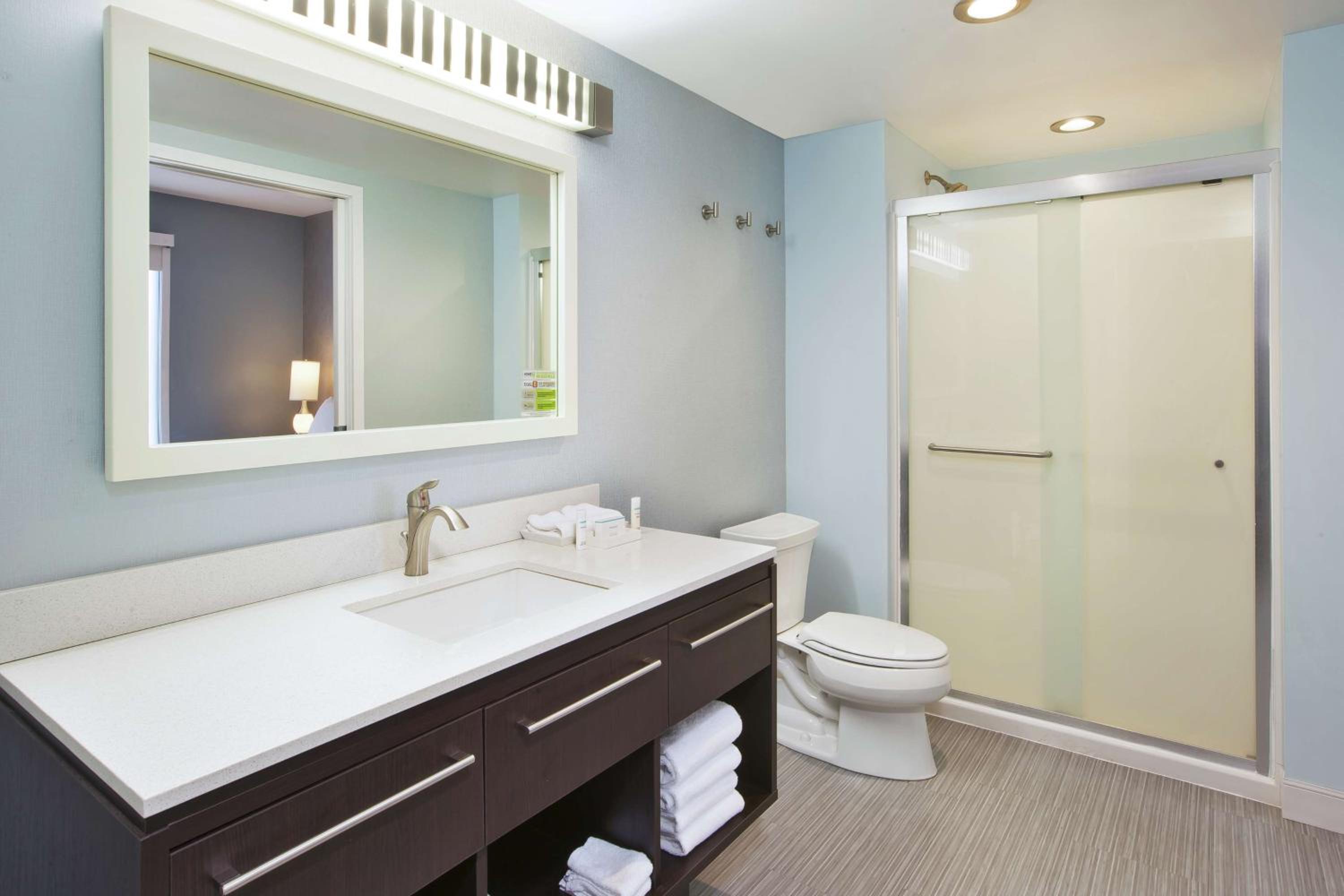 King Studio Suite - Non-Smoking photo 3